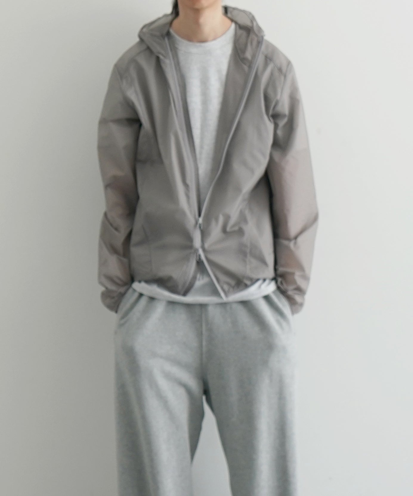 ROA Hue packable wind jacket "GREY"