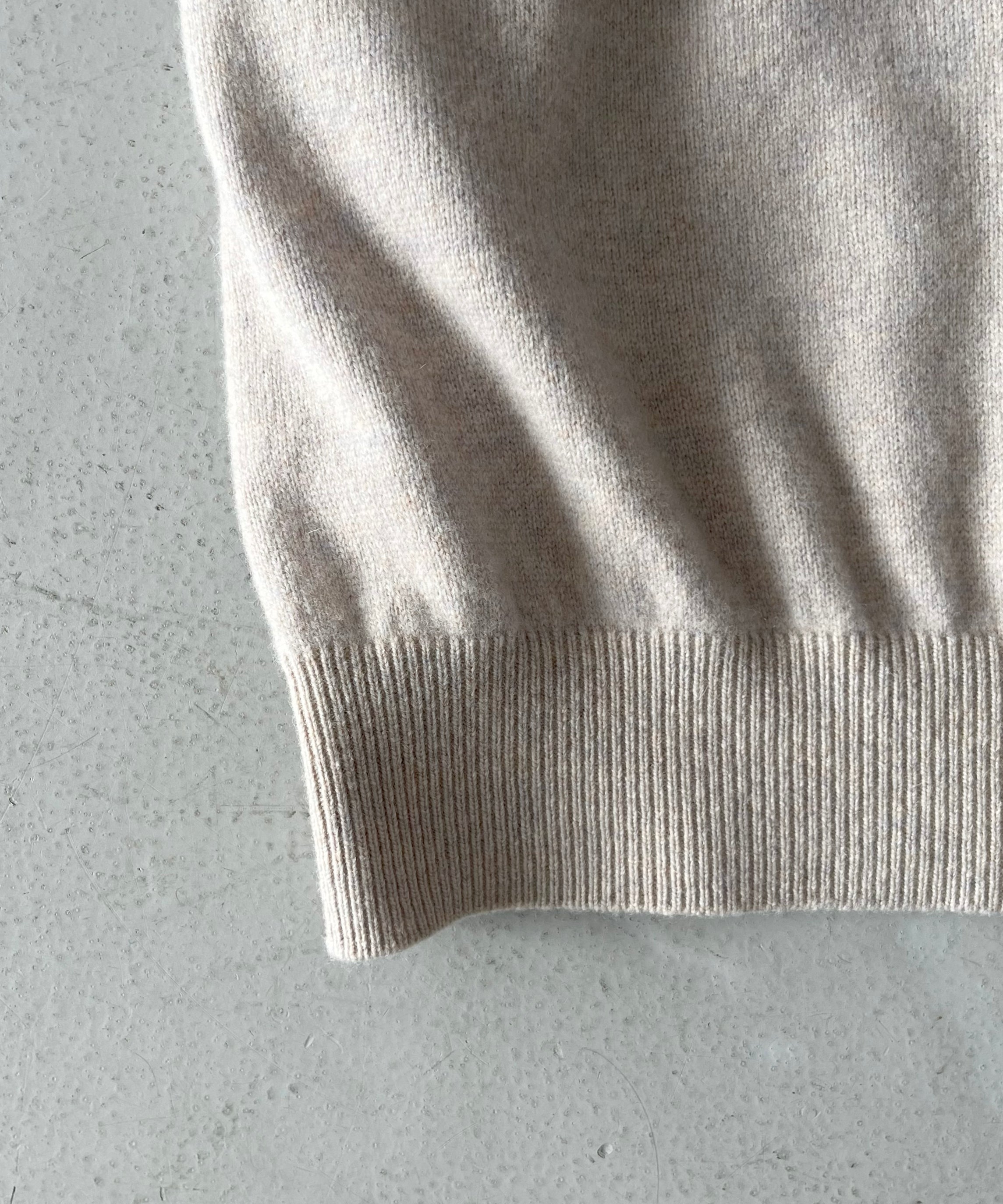 crepuscule M-g knit polo "BEIGE"