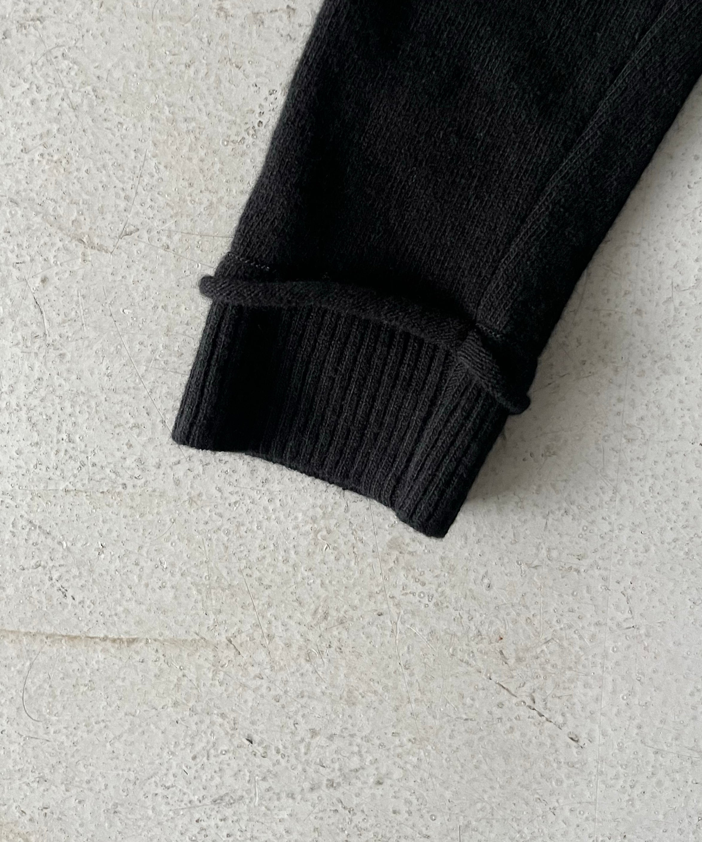 OUR LEGACY アワーレガシー vネックニット トップス