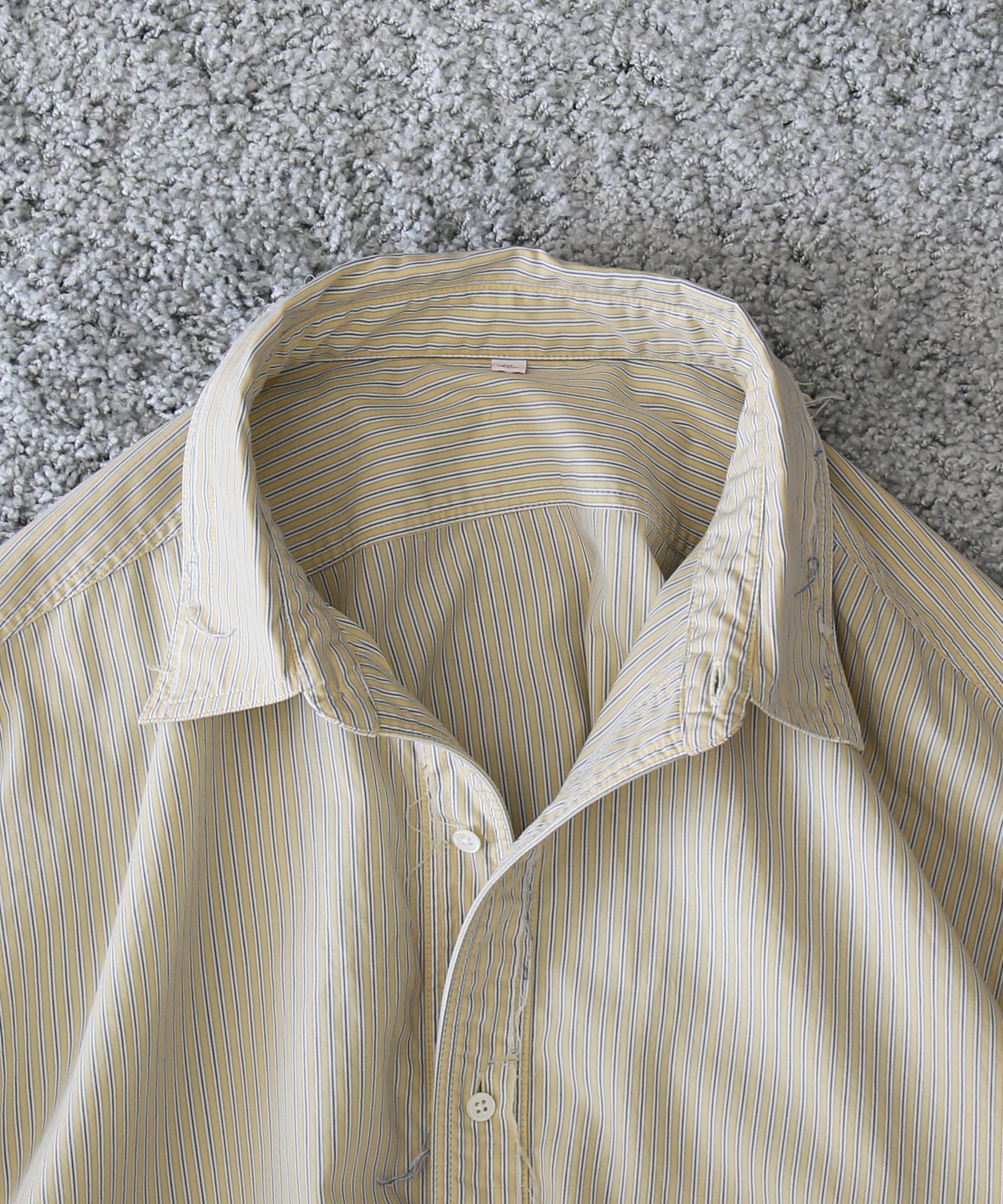 ISSUETHINGS 26a/59b-c-01 "YELLOW"