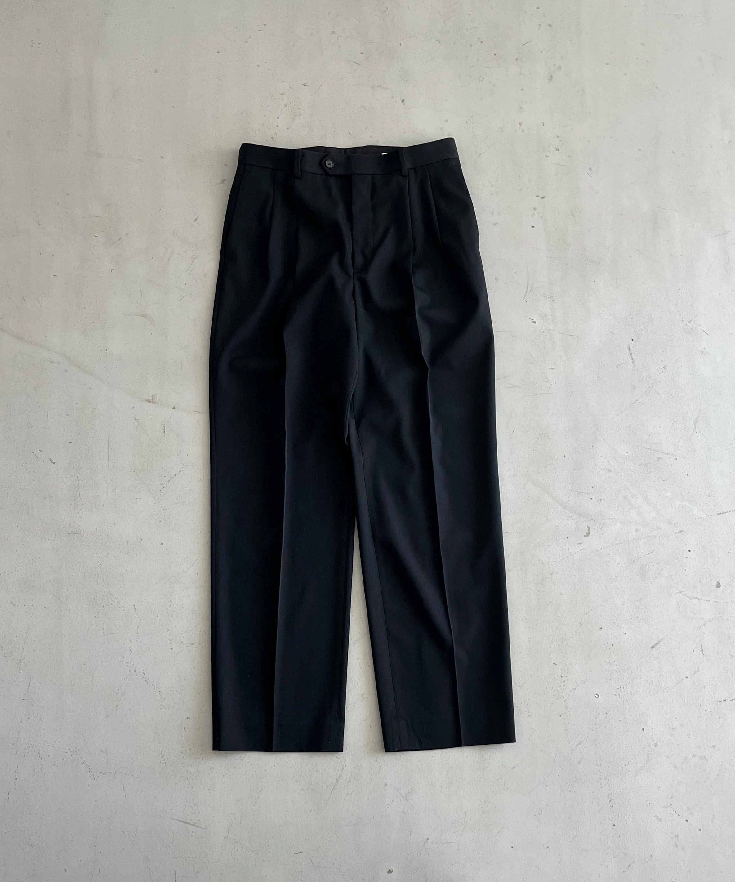 AURALEE Light wool max gabardine two-tuck slacks "TOP BLACK"