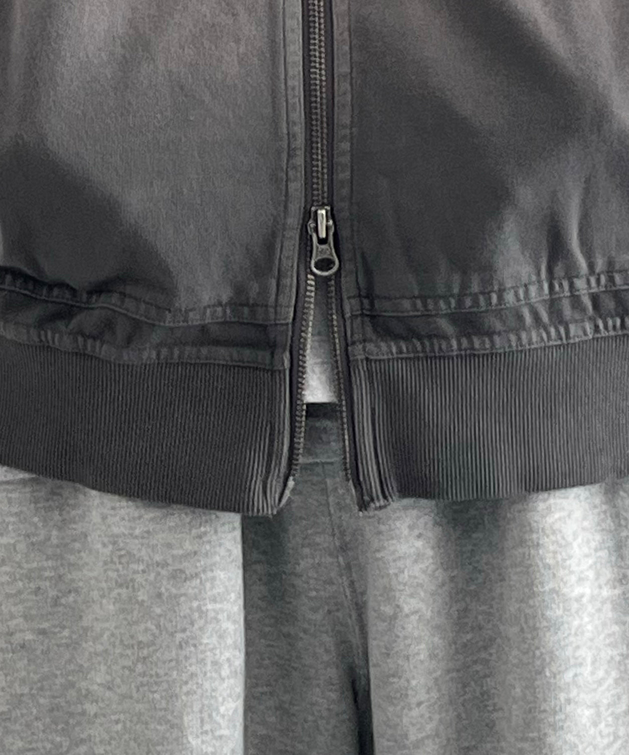 SAN SAN GEAR Washed hoodie zip-up "CHARCOAL"