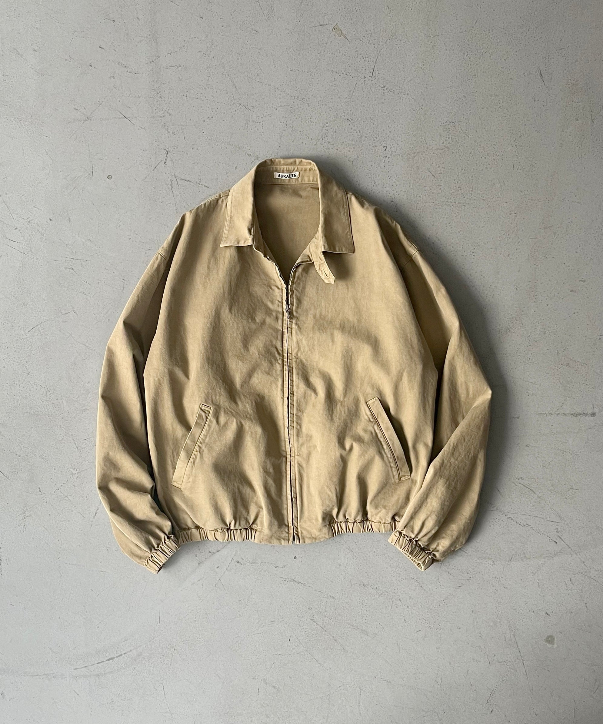 AURALEE Product dyed finx gabardine swing top "DYED BEIGE"