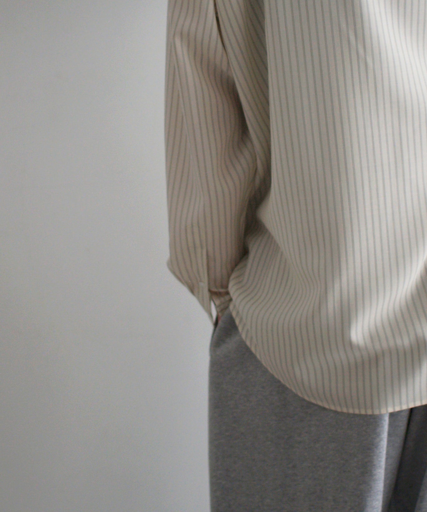 AURALEE Super fine wool stripe shirt "IVORY STRIPE"