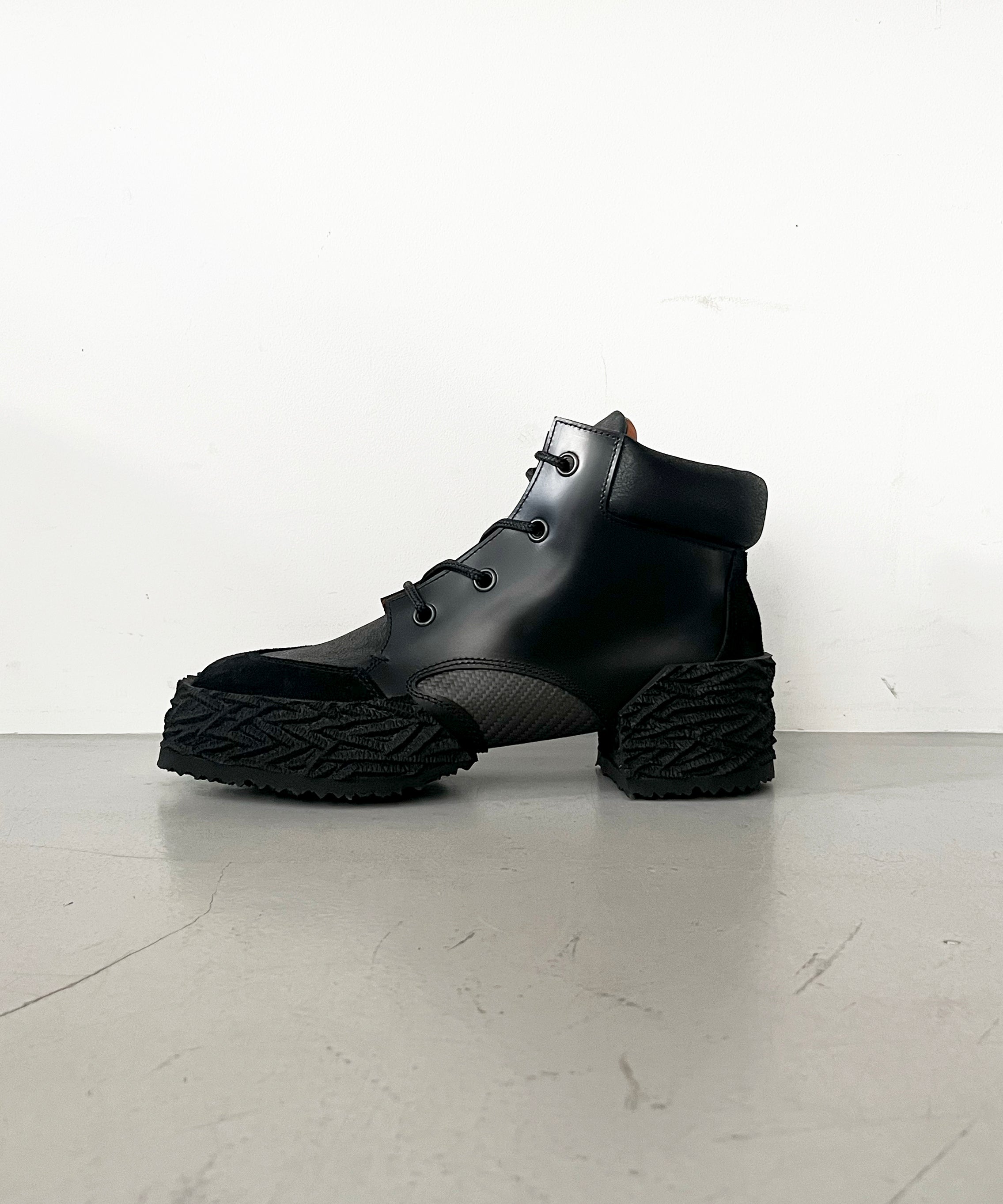 MIDORIKAWA RYO Carbon boots "BLACK"