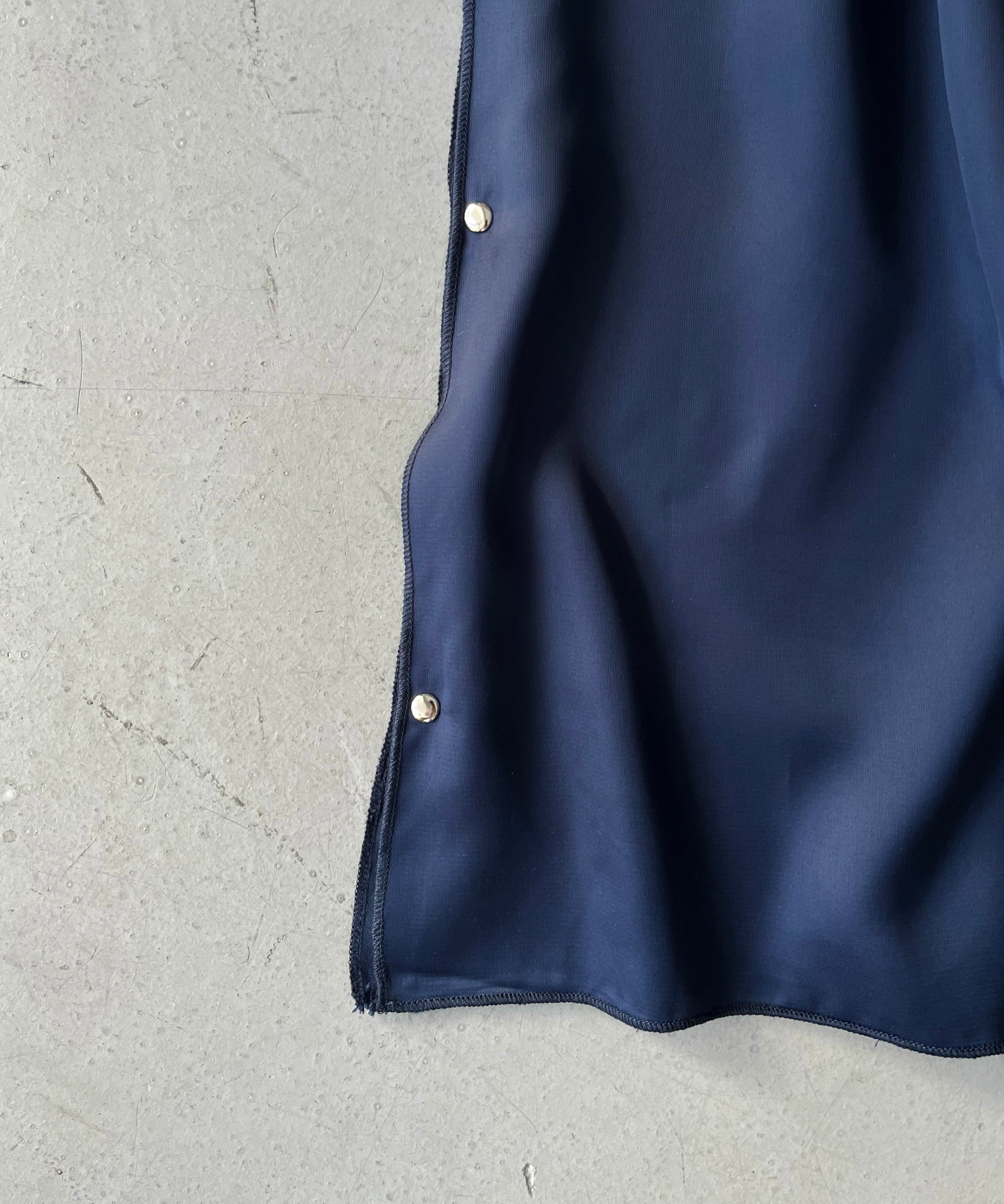 Baserange Clavo skirt "BLUE BLACK"
