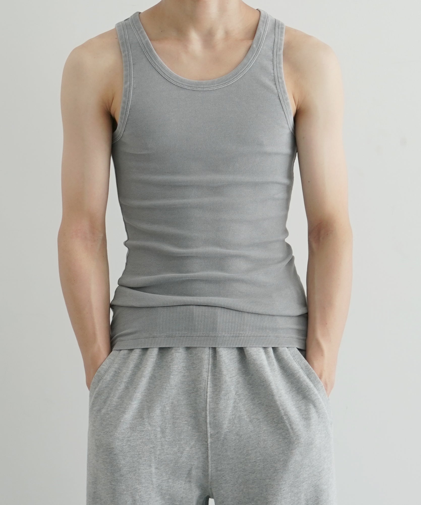 ENTIRE STUDIOS Rib tank "RHINO"