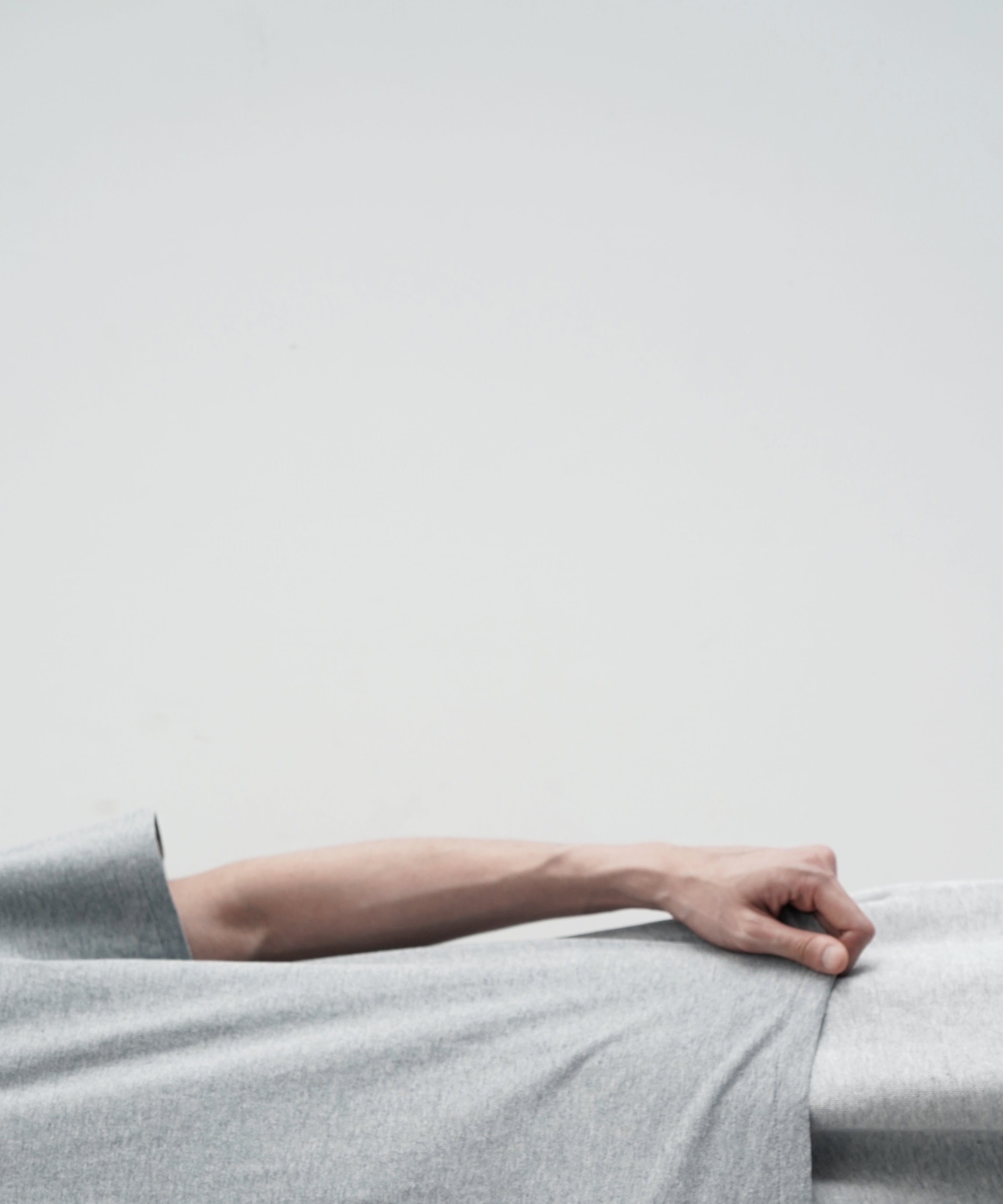 AURALEE Seamless crew neck tee "TOP GRAY"