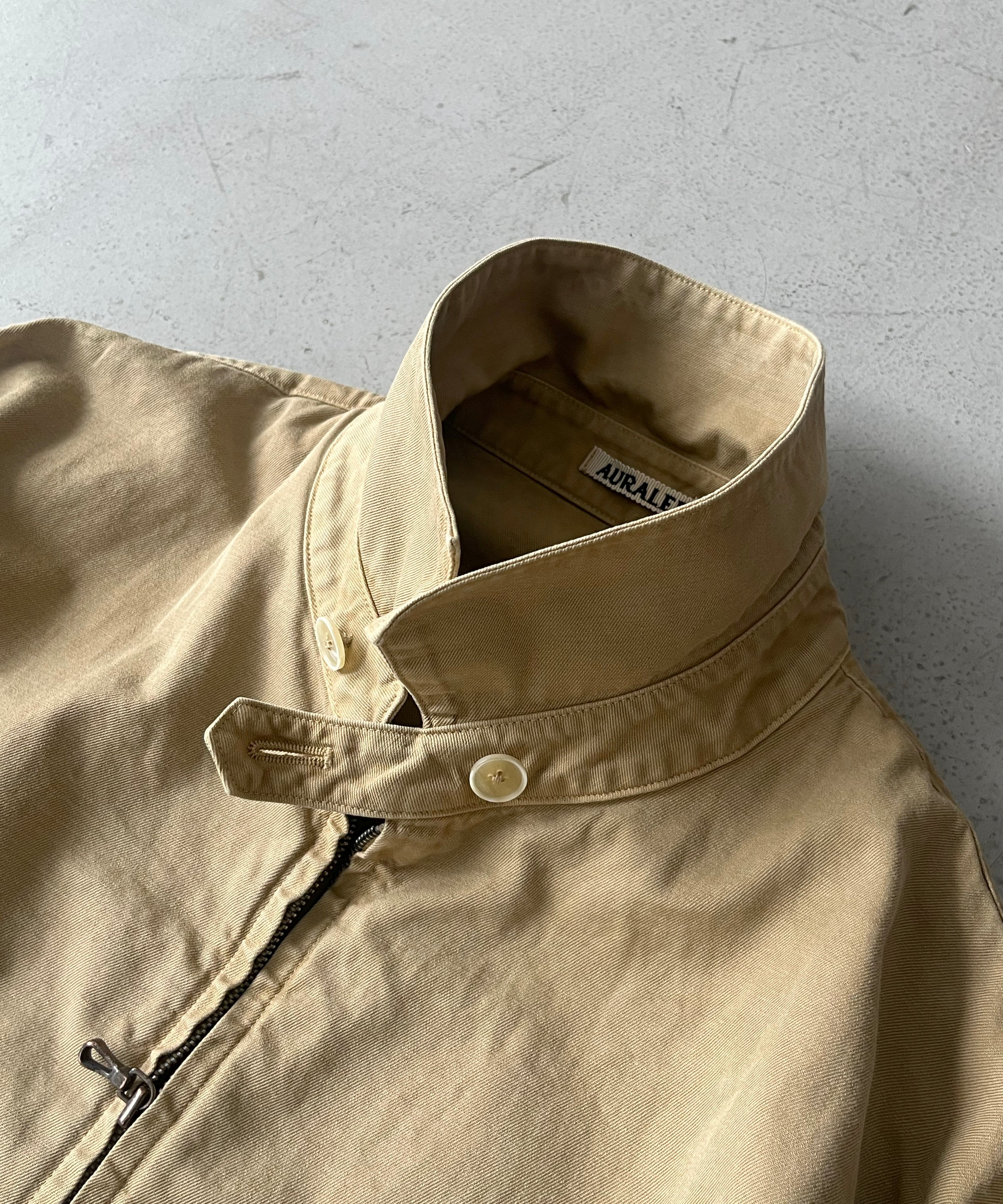 AURALEE Product dyed finx gabardine swing top "DYED BEIGE"