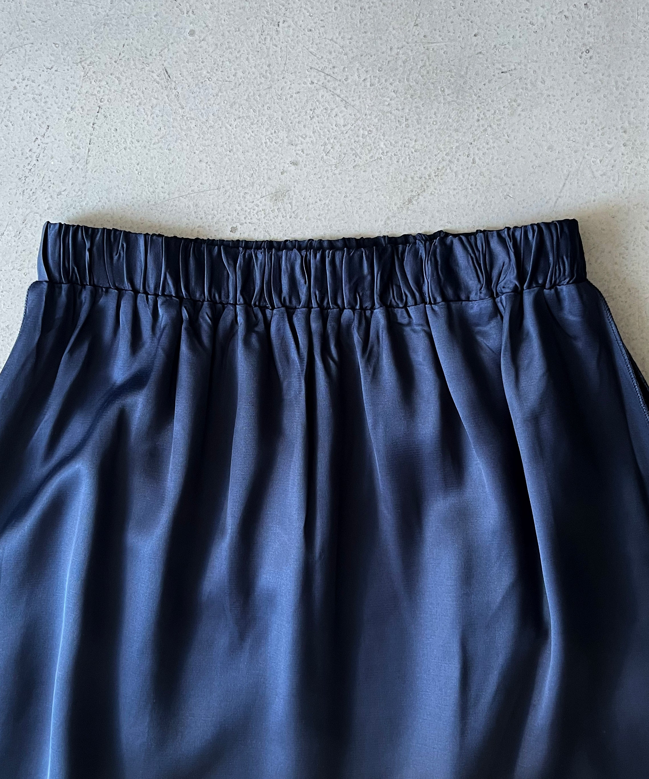 Baserange Clavo skirt "BLUE BLACK"