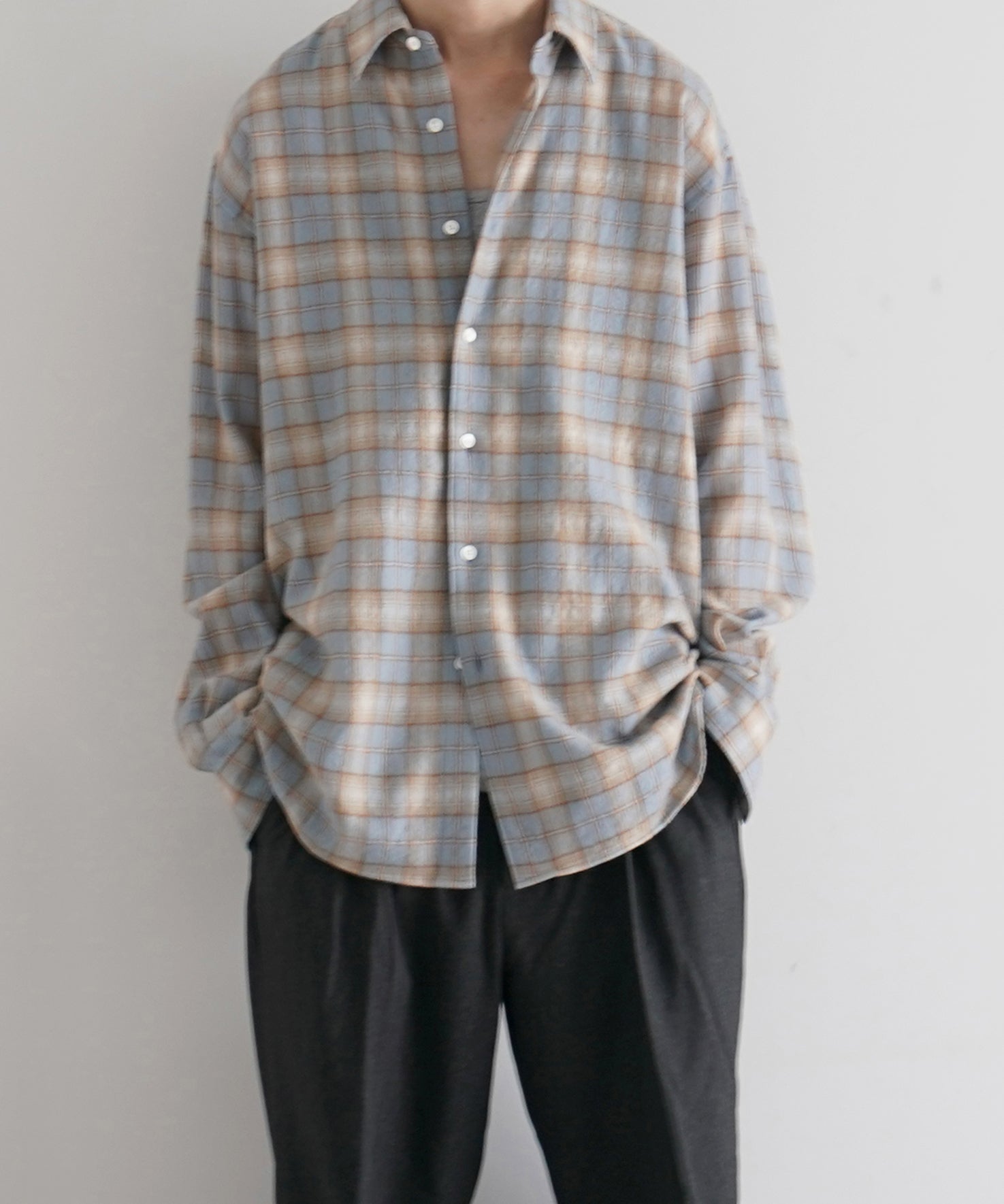 AURALEE Airy wool check shirt "LIGHT BLUE × BEIGE"