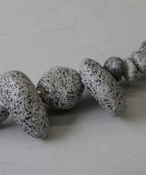 BLESS Cable jewelry multiplug artificial stones 1.1m "WHITE&GRAY"