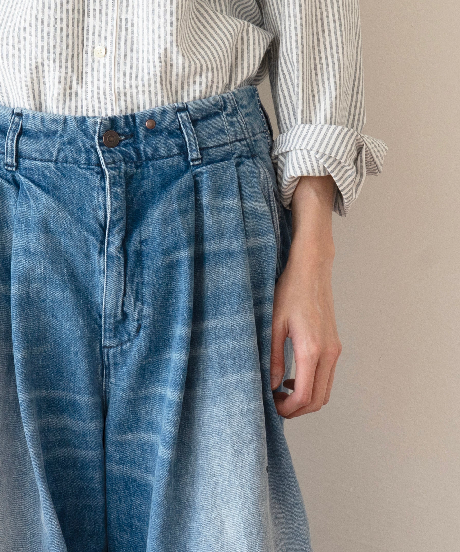 my beautiful landlet Tucked wide denim pants "BLUE"