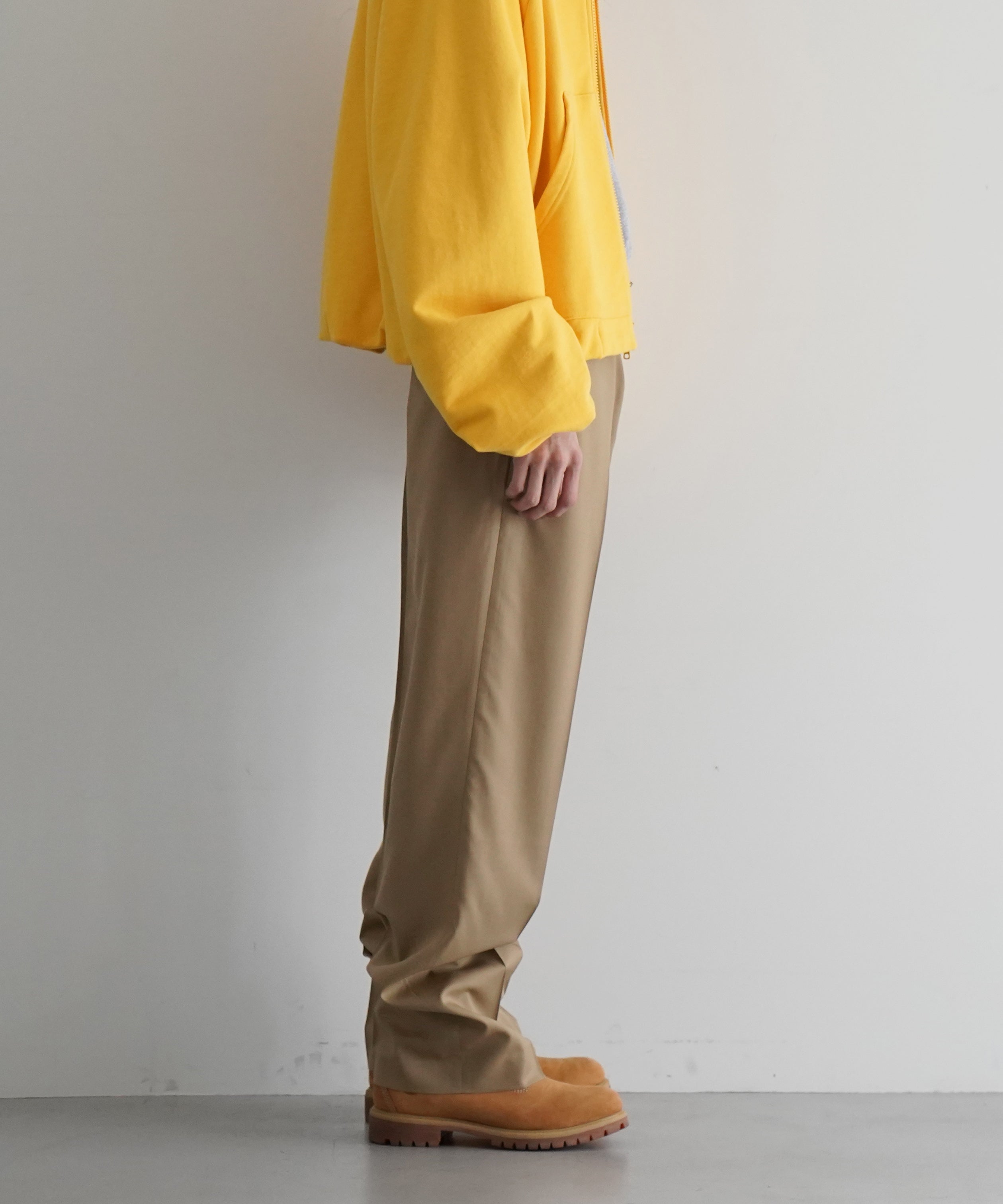 UNUSED Uw1152 wool slacks "BEIGE"