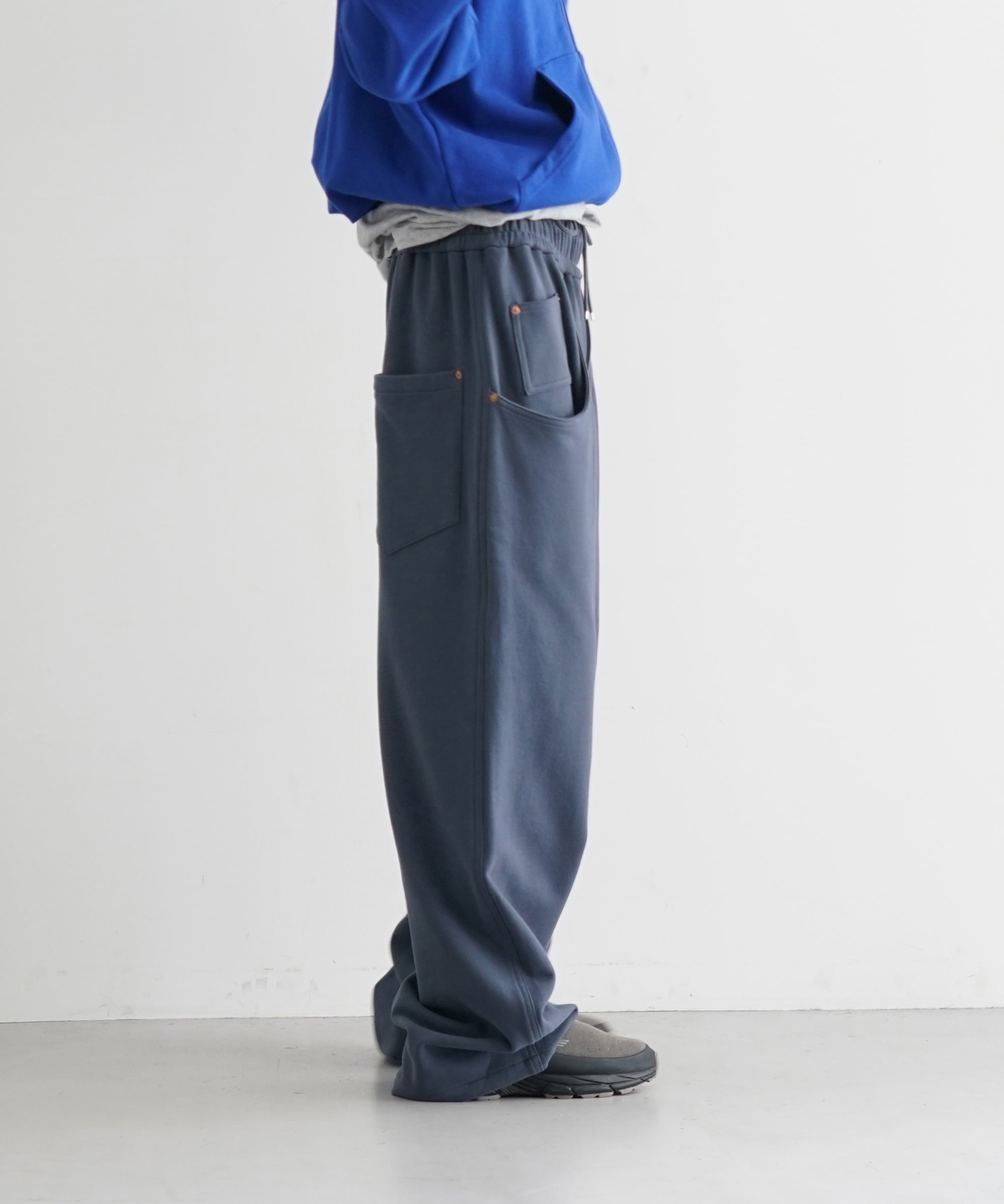 ABELIA EDOWARD GOUCHA Echo sweat pants "BLUE"