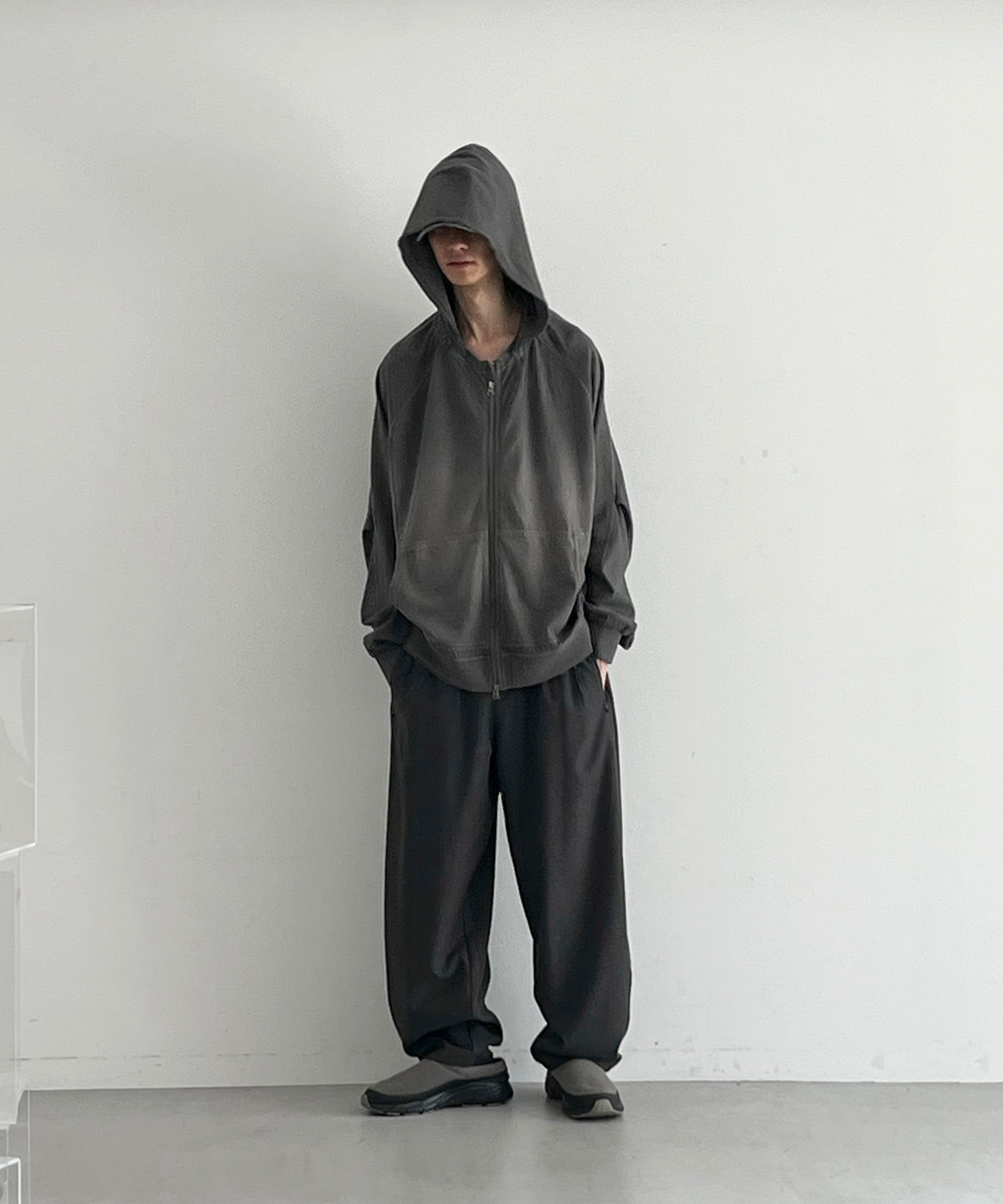 SAN SAN GEAR Washed hoodie zip-up "CHARCOAL"