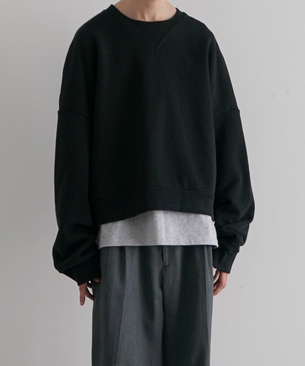 ENTIRE STUDIOS Box crew "SOOT"