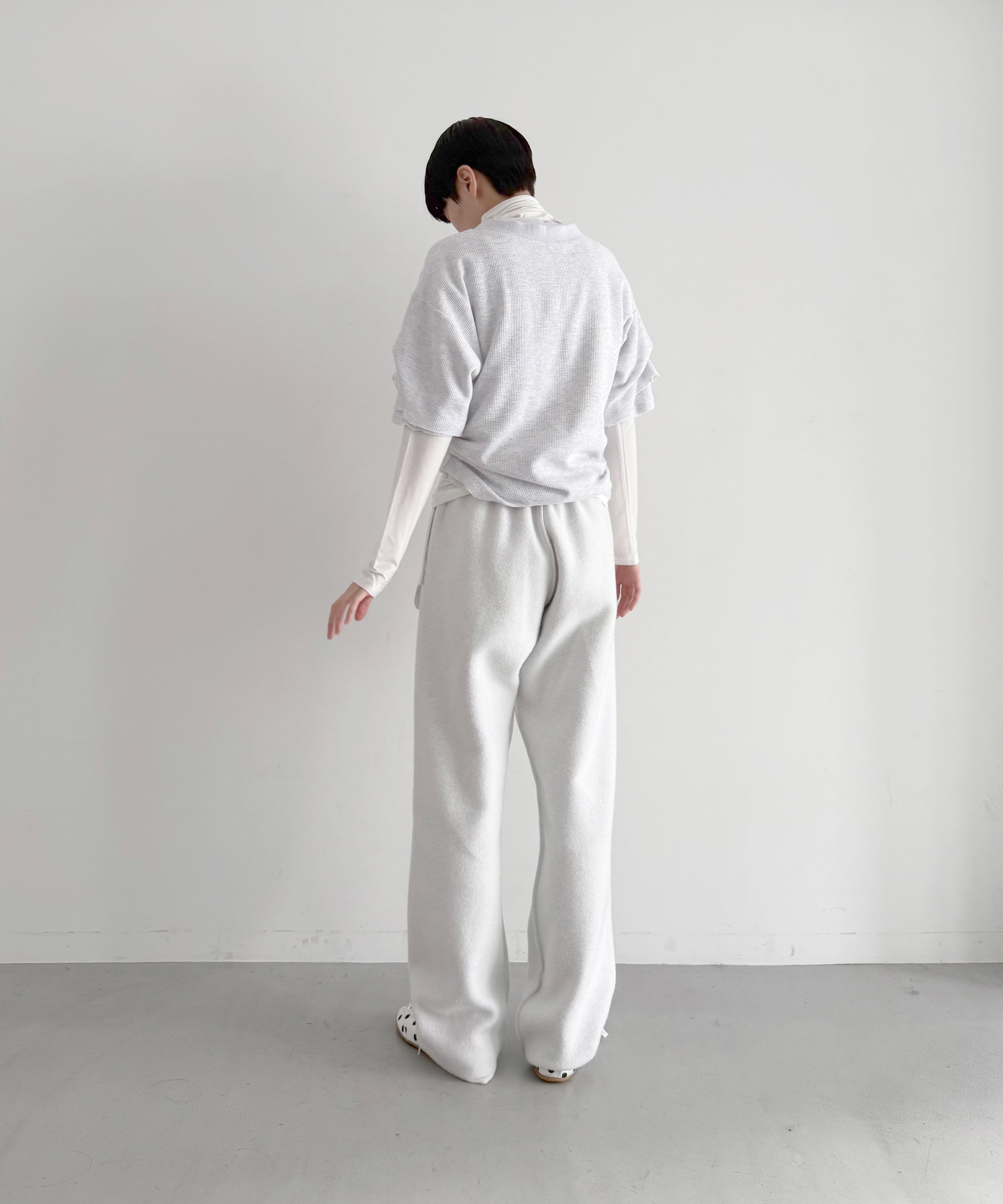 NATASHA ZINKO Joggers "GREY"