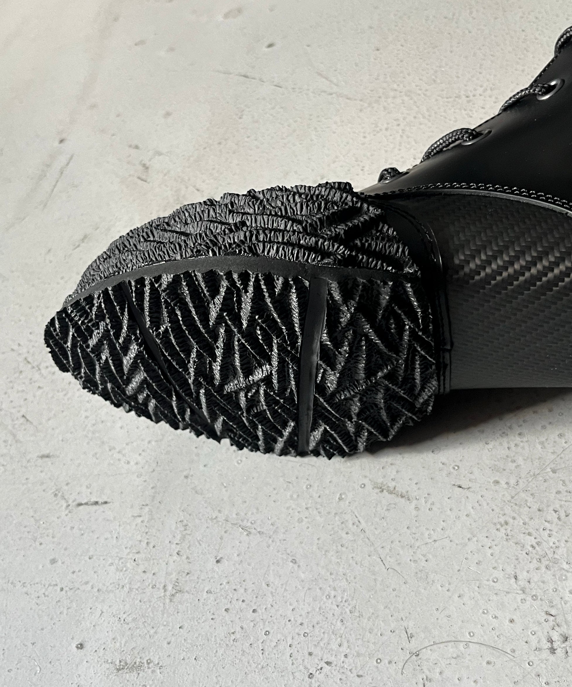 MIDORIKAWA RYO Carbon boots "BLACK"
