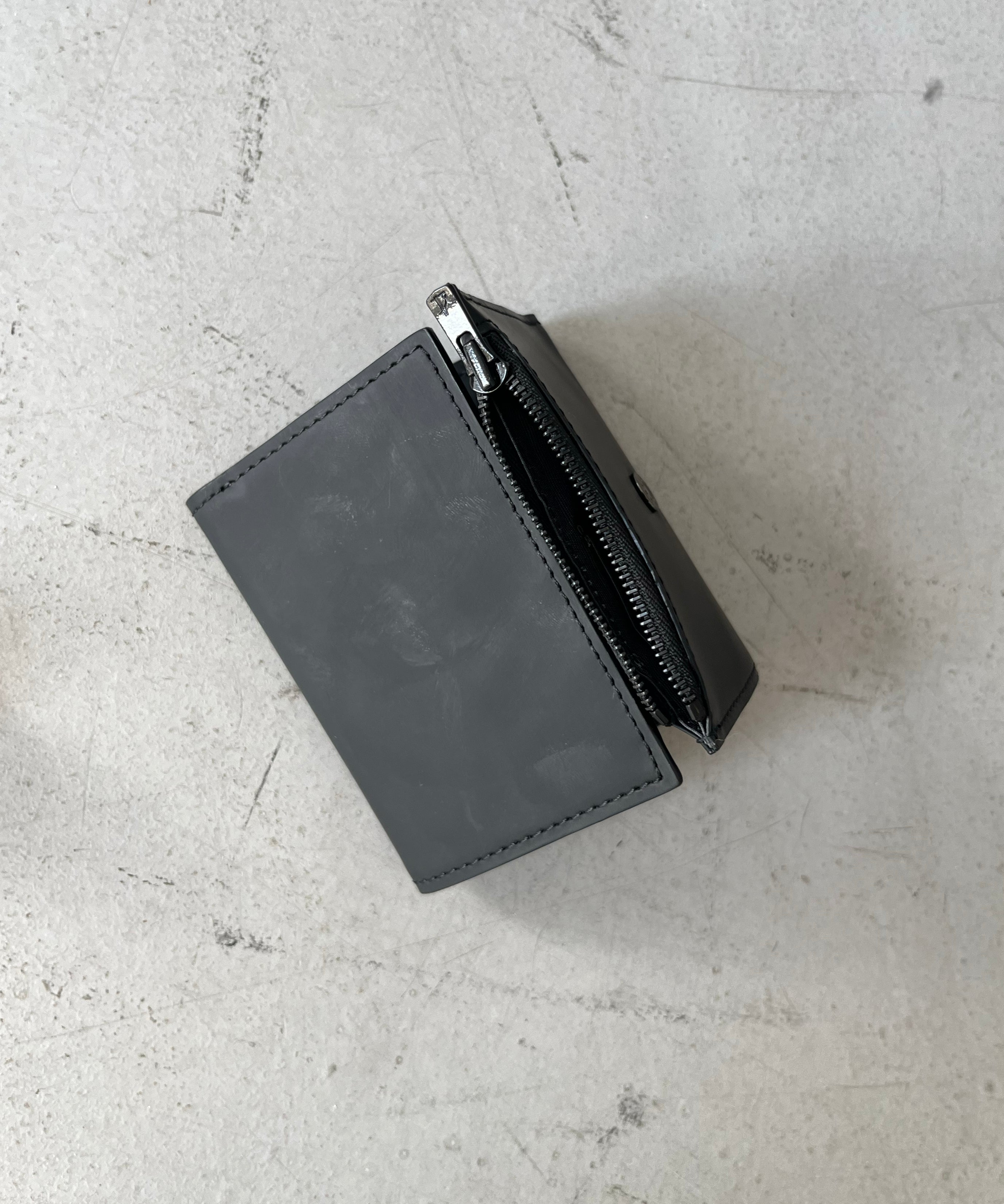 Mr.FEAST Tri-fold wallet "BLACK"