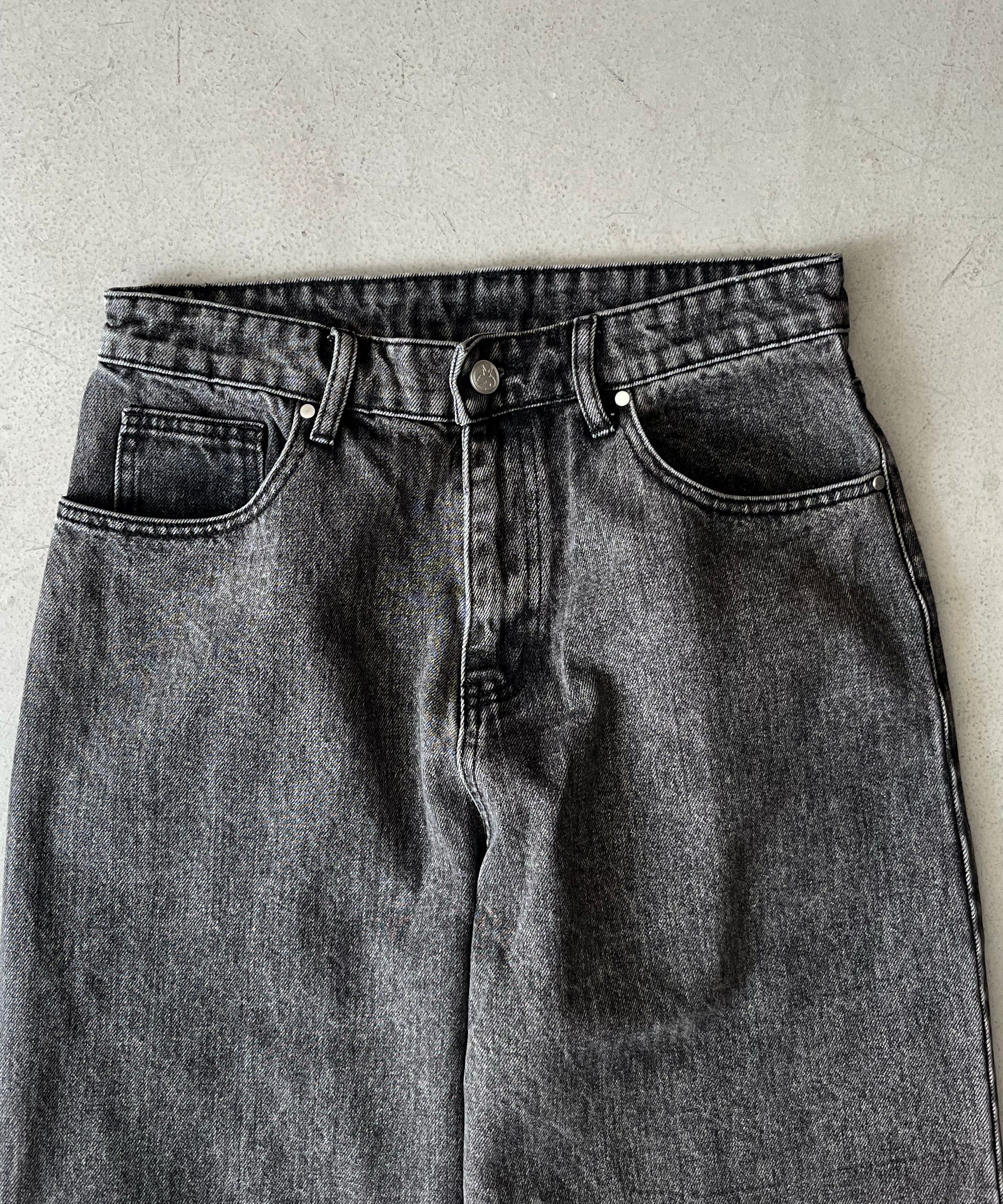Basketcase lax baggy denim "FADED BLACK"