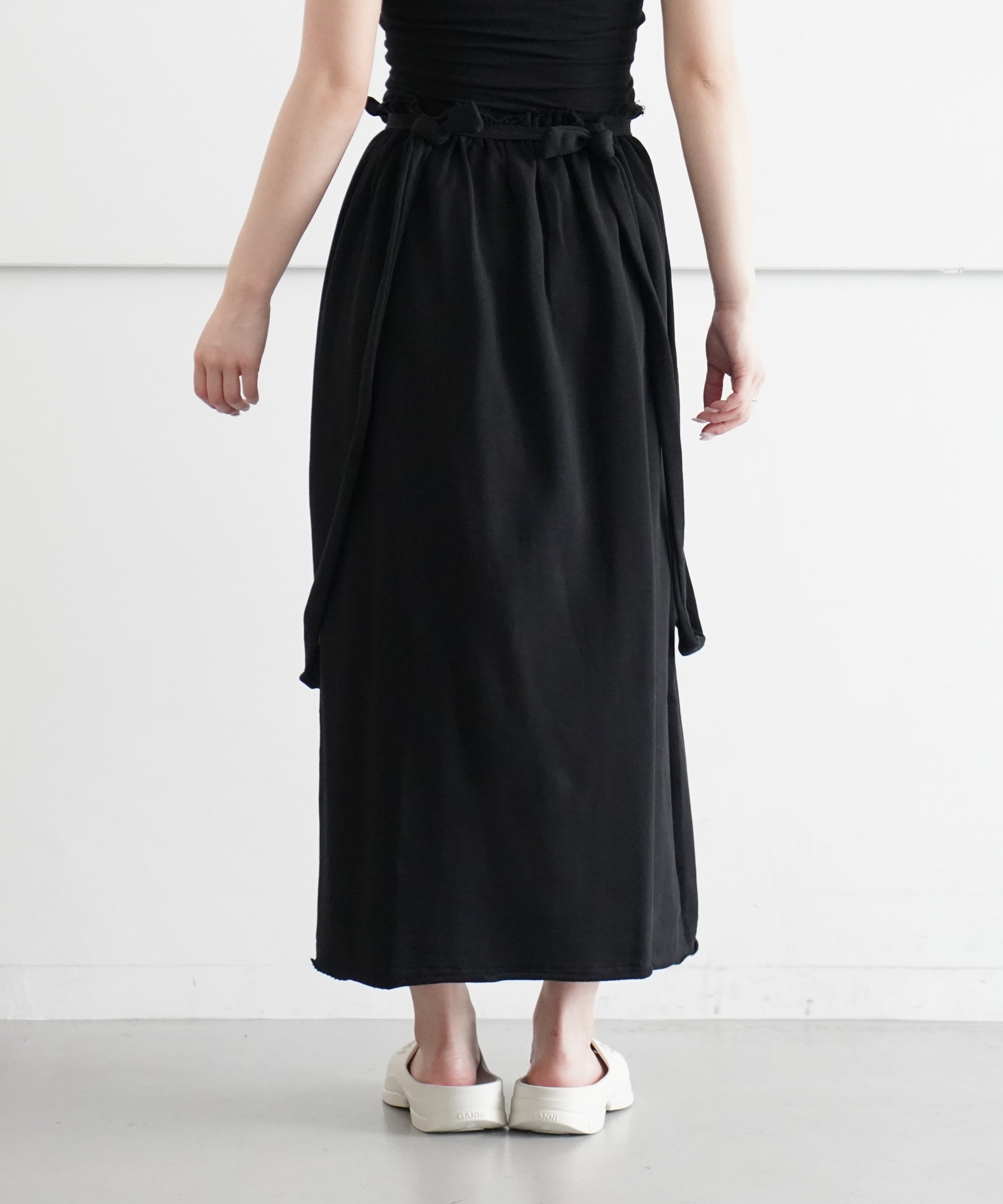 Baserange Route skirt "BLACK"