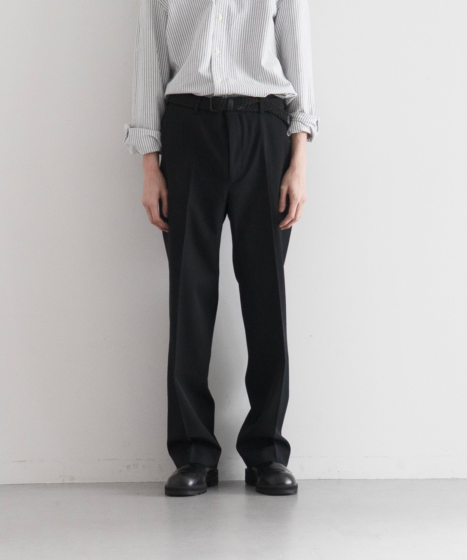 AURALEE Light wool max gabardine slacks "DARK OLIVE BROWN"