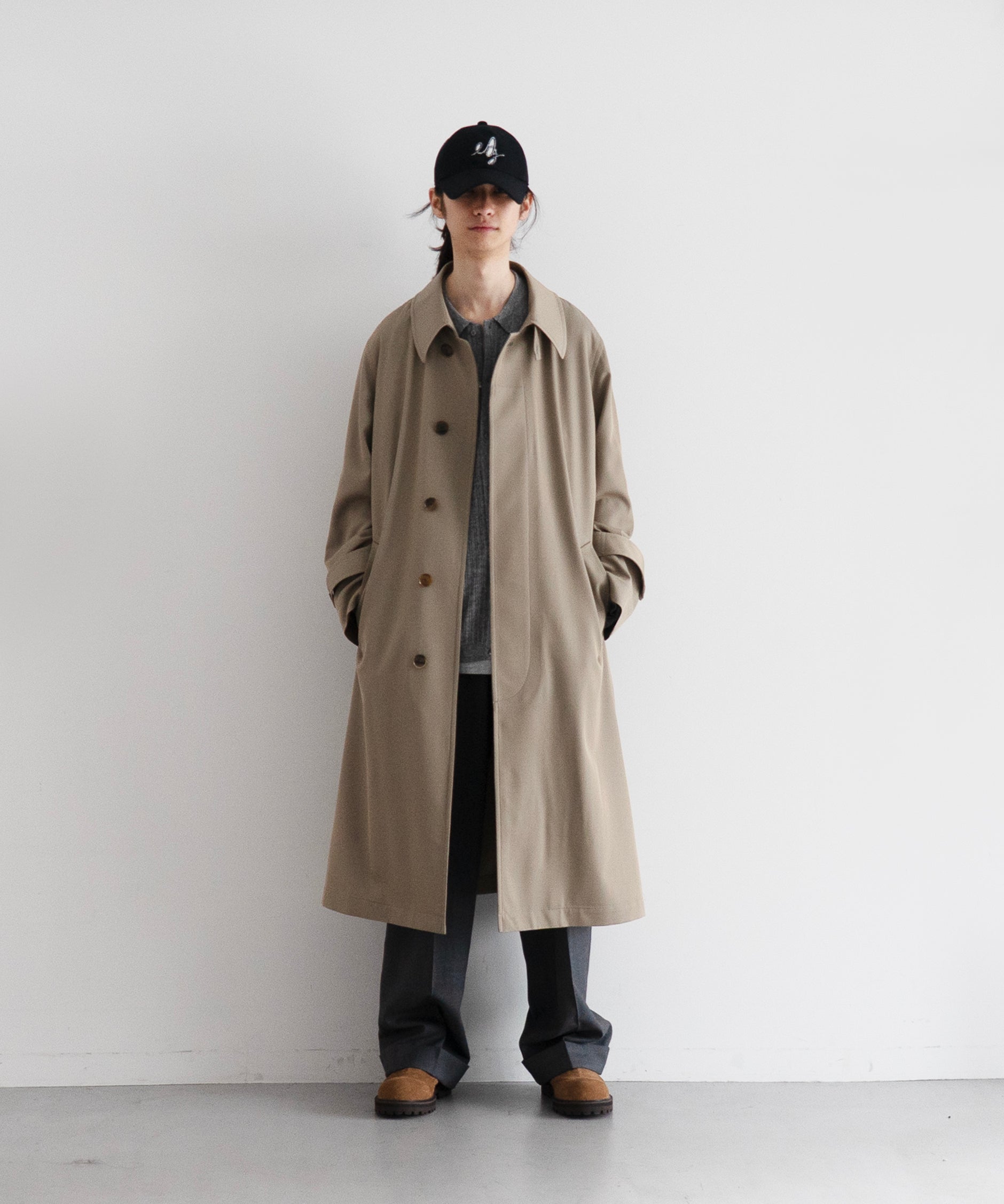 AURALEE Light wool max gabardine coat "KHAKI BEIGE CHAMBRAY"