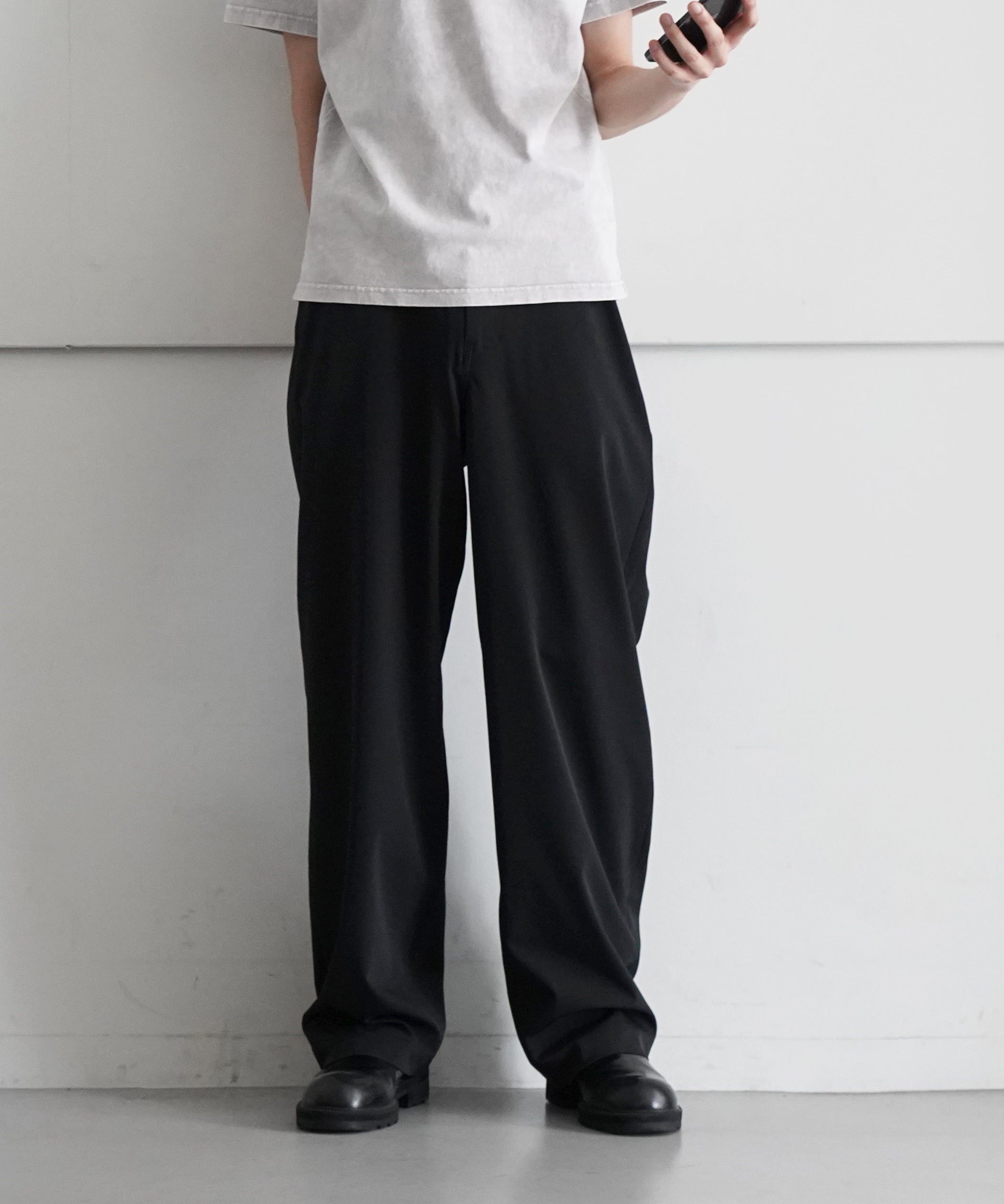 order Loose gabardine pants "BLACK"