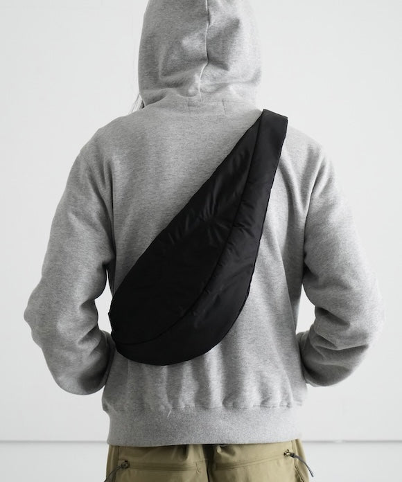 ryaw【リャウ】Vein SLING BAG 