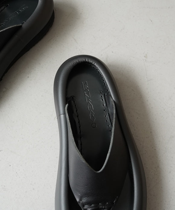 MIDORIKAWA RYO Spoiler leather sandal "BLACK"