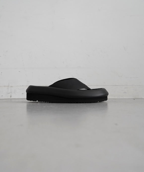 MIDORIKAWA RYO Spoiler leather sandal "BLACK"
