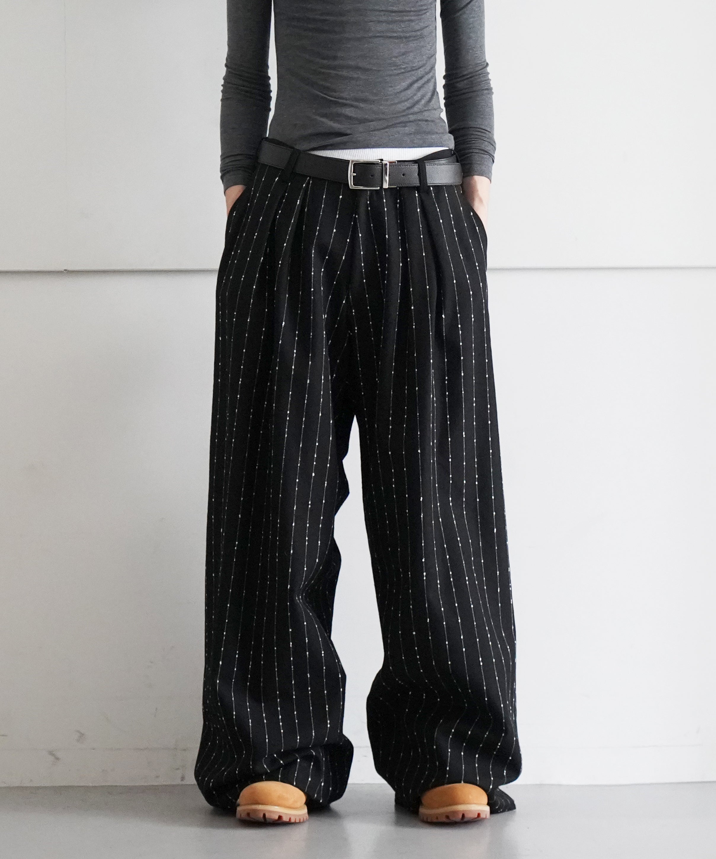 sulvam【サルバム】wide stripe 2tuck wide pants 