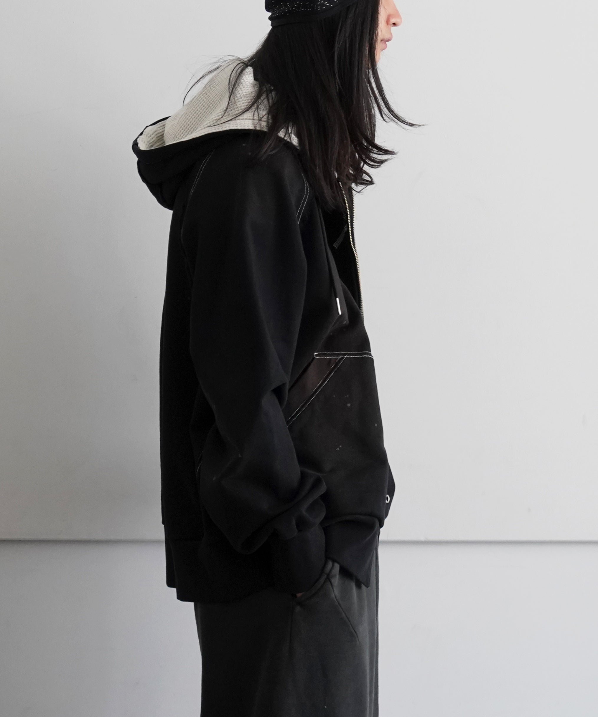 FAKE AS FLOWERS Aged zip up hoodie "BLACK"