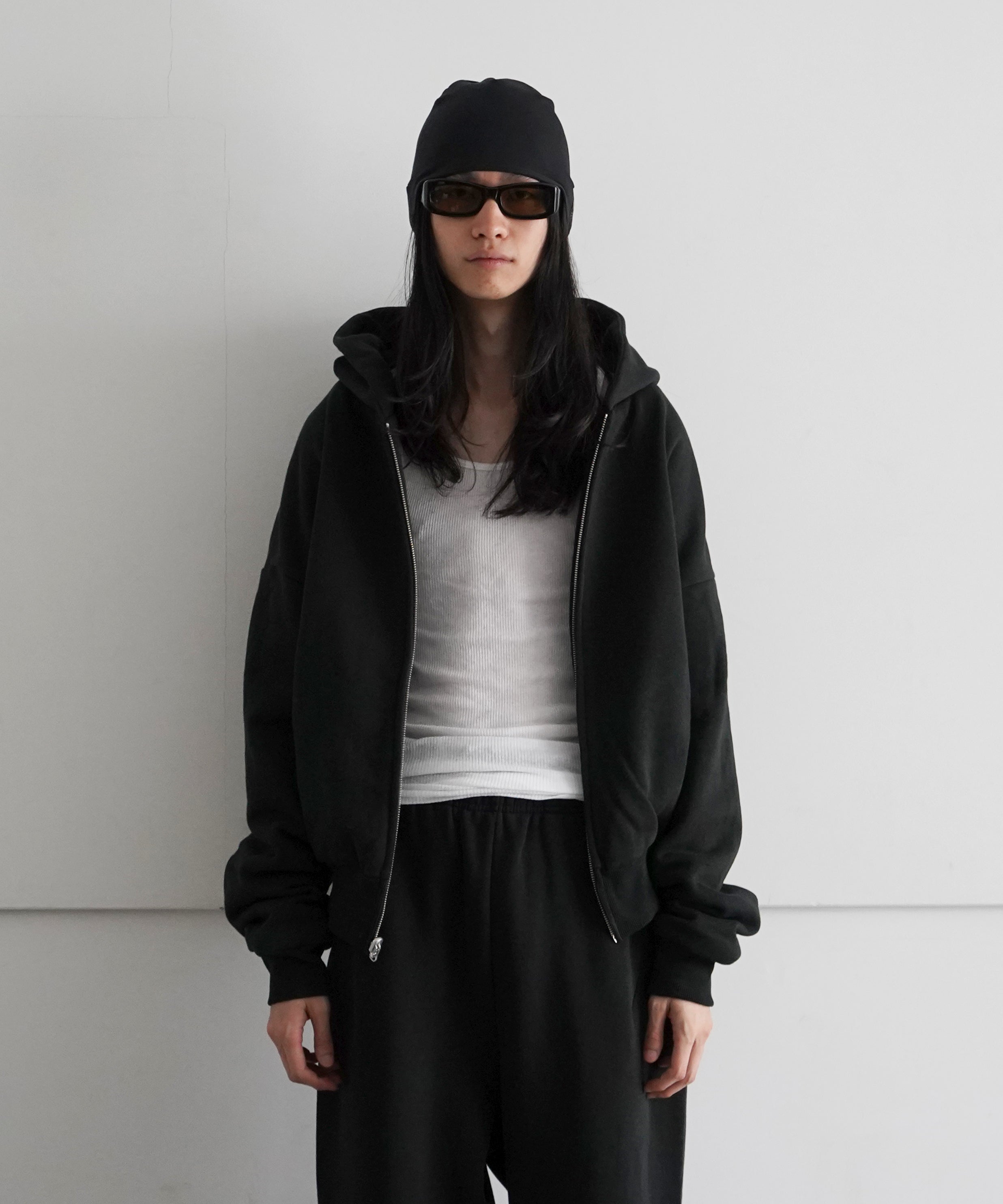 ENTIRE STUDIOS【エンタイアスタジオ】thermal hood