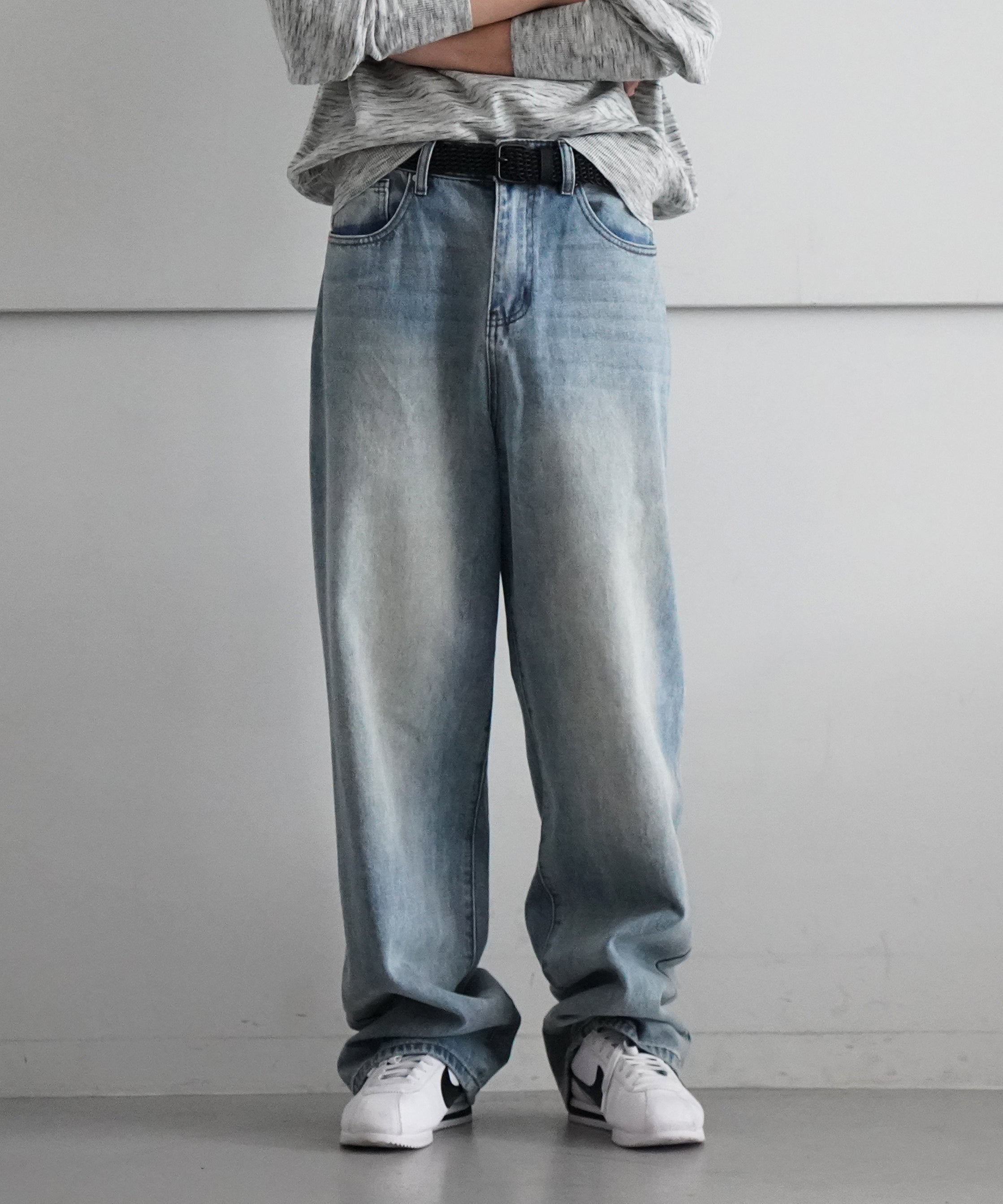 Basketcase lax baggy denim "FADED BLACK"