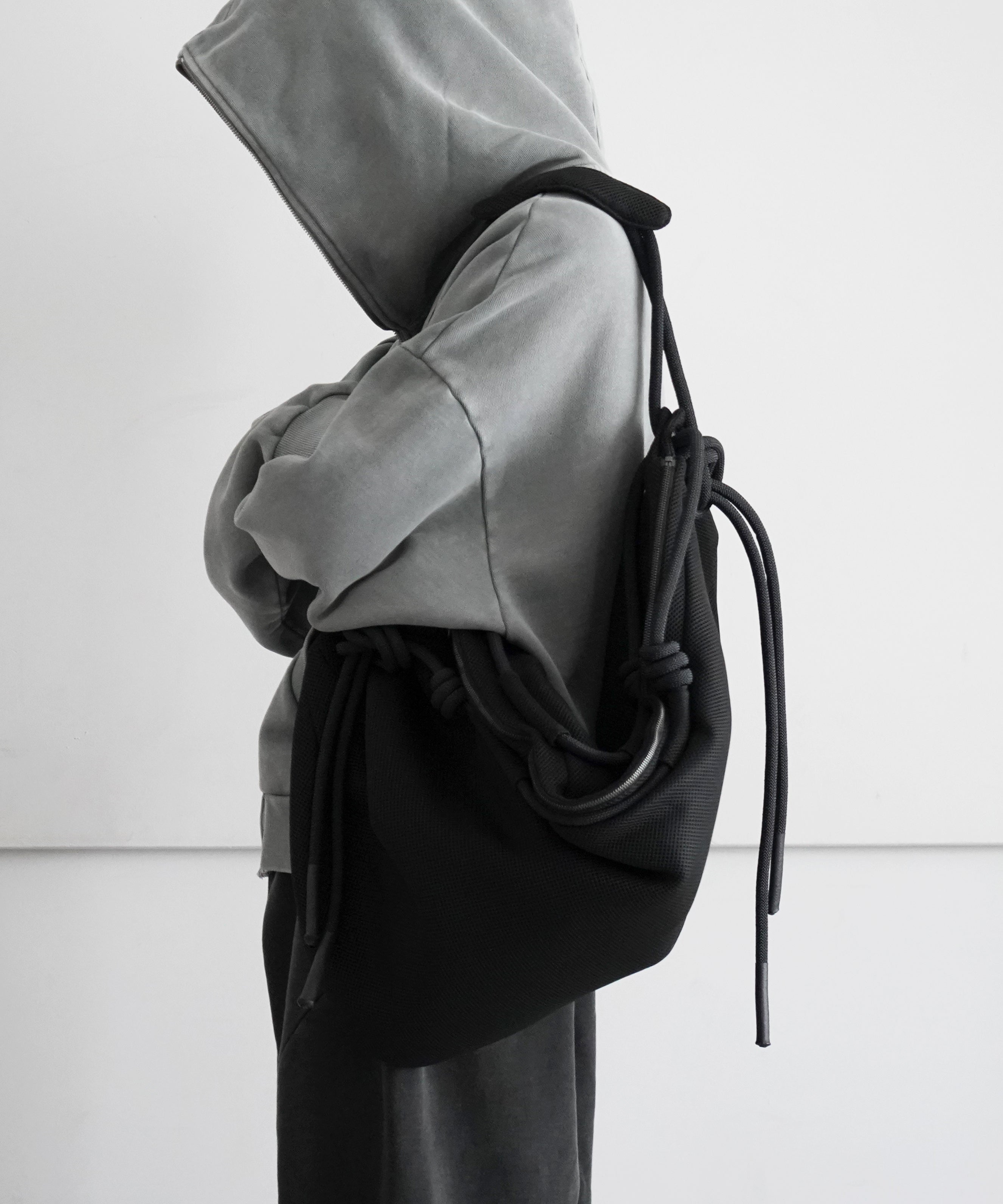 Laid.B Oka surfar bag "BLACK"