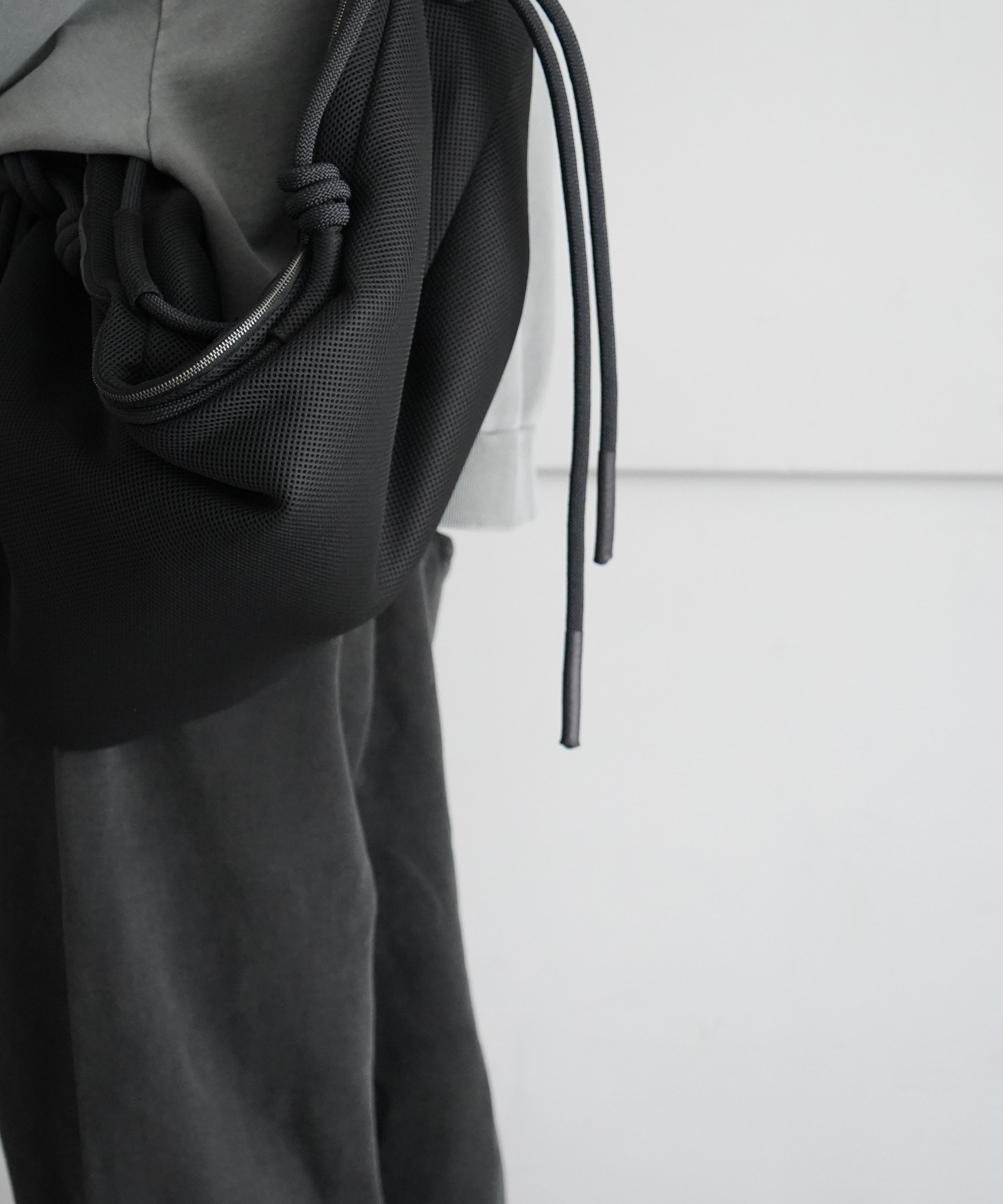 Laid.B Oka surfar bag "BLACK"
