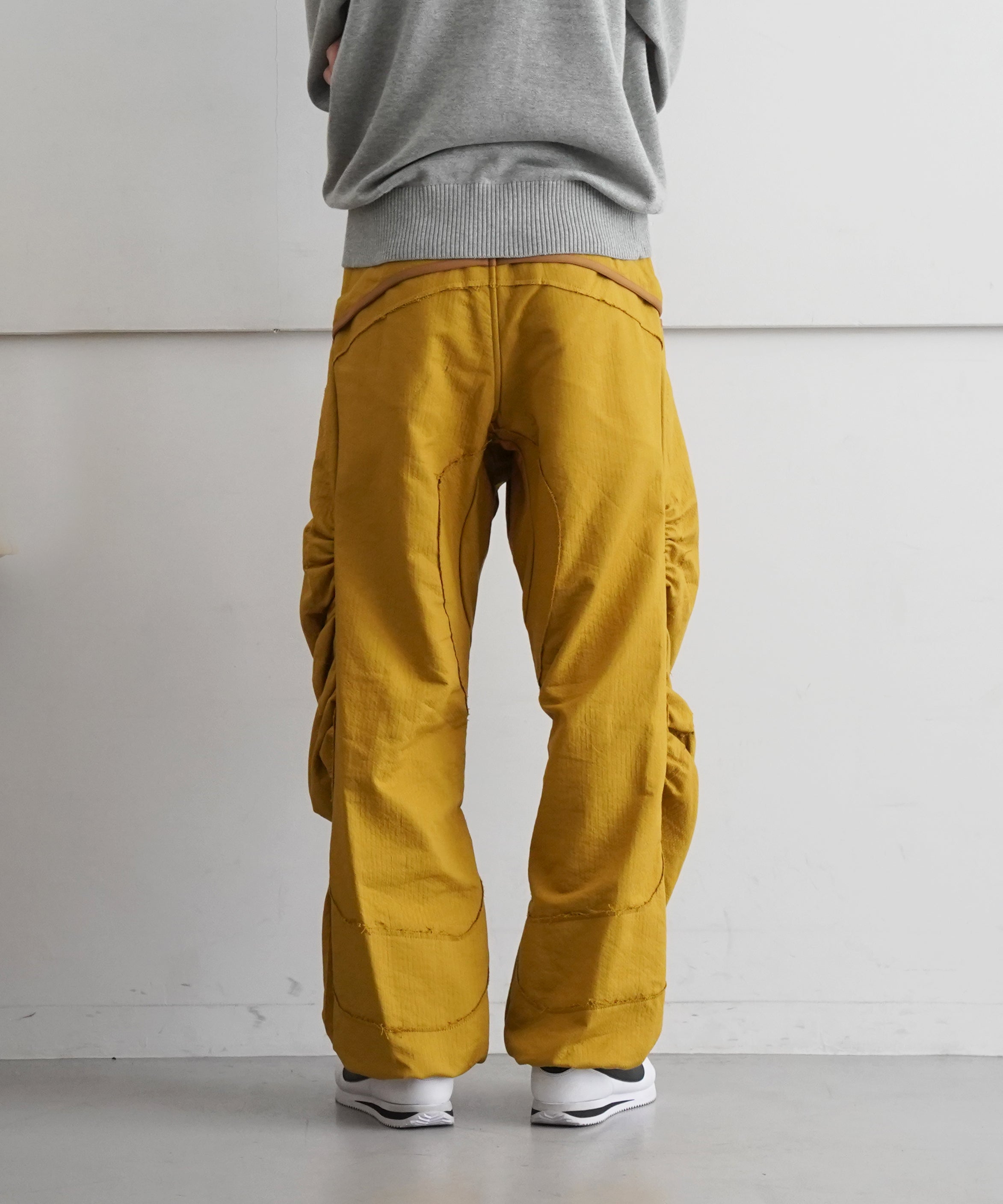 JIAN YE Hydra pants "MUSTARD"