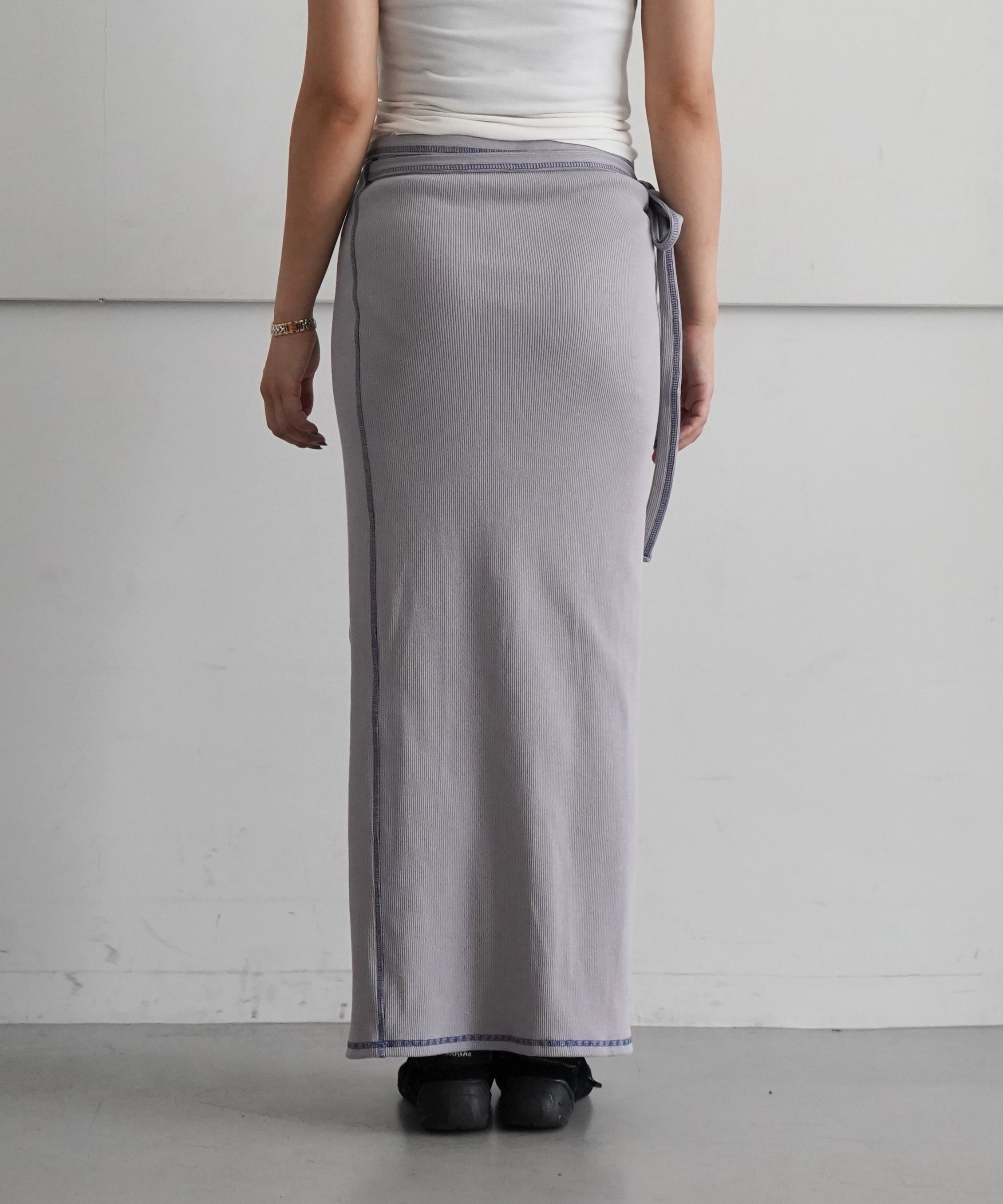 Baserange Garble wrap skirt "GREY"