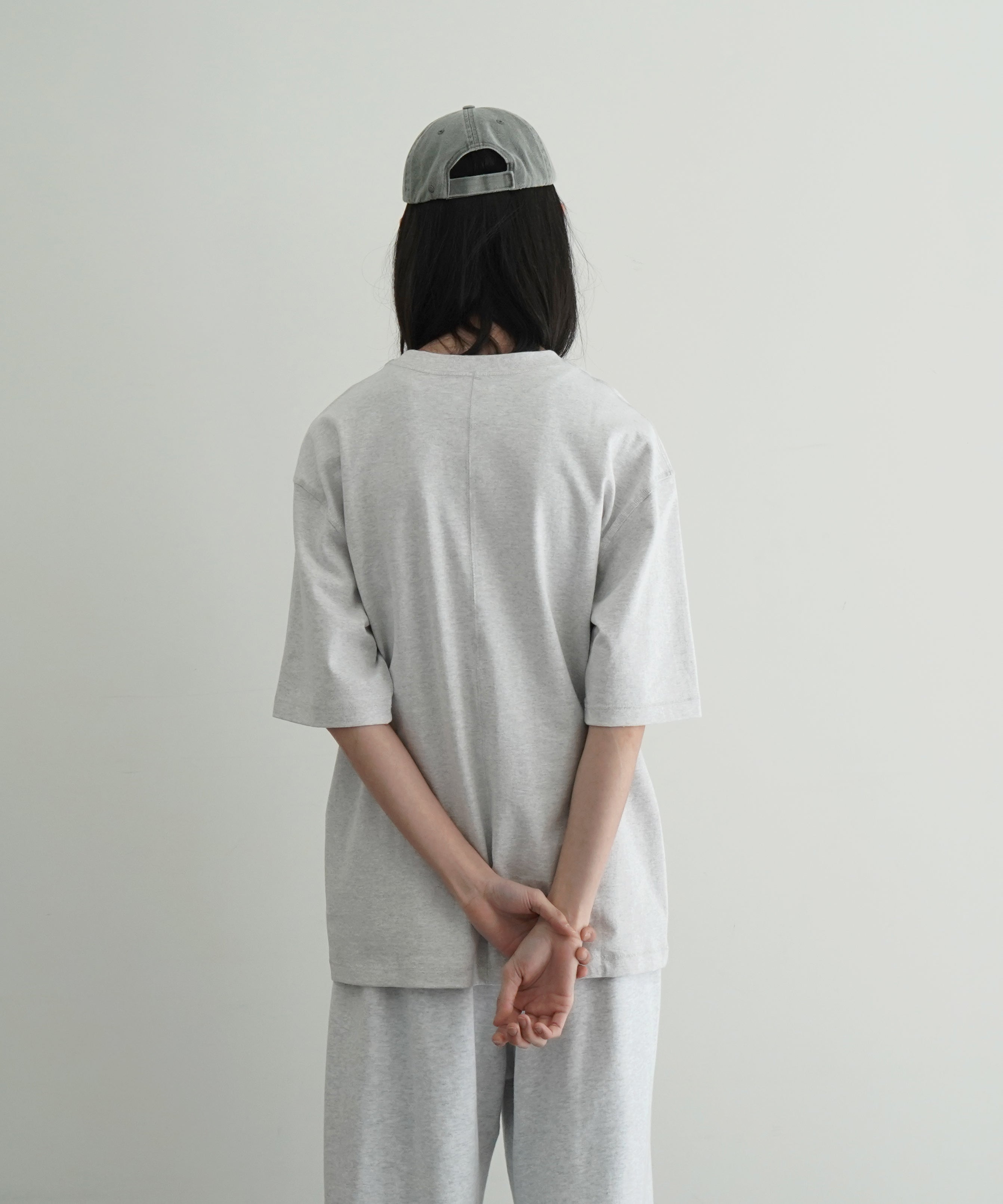 OLD FOLK HOUSE Jewelry t-shirt "HEATHER GRAY"