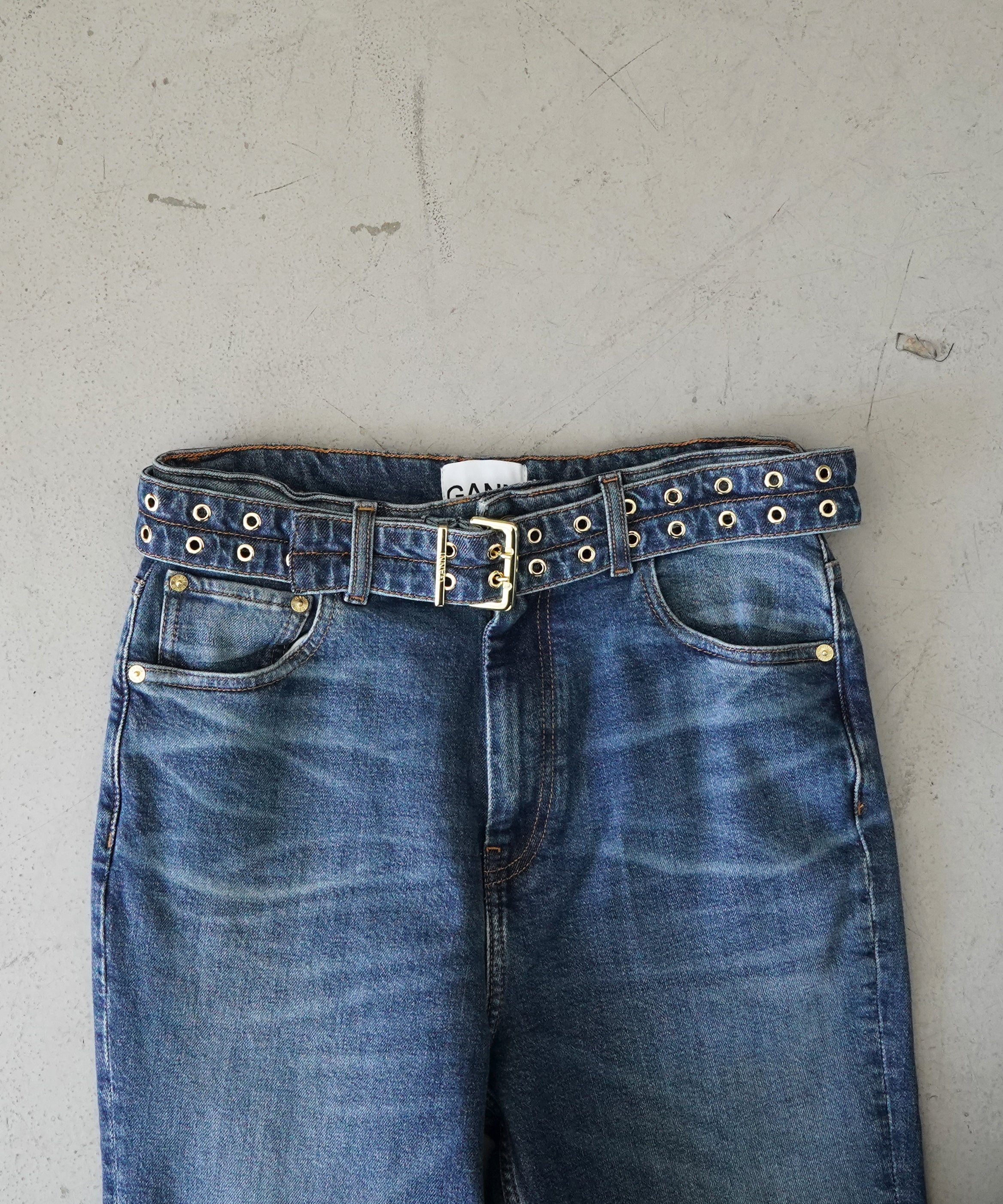 GANNI Stretch future denim carri belt "MBLUEVINTG"