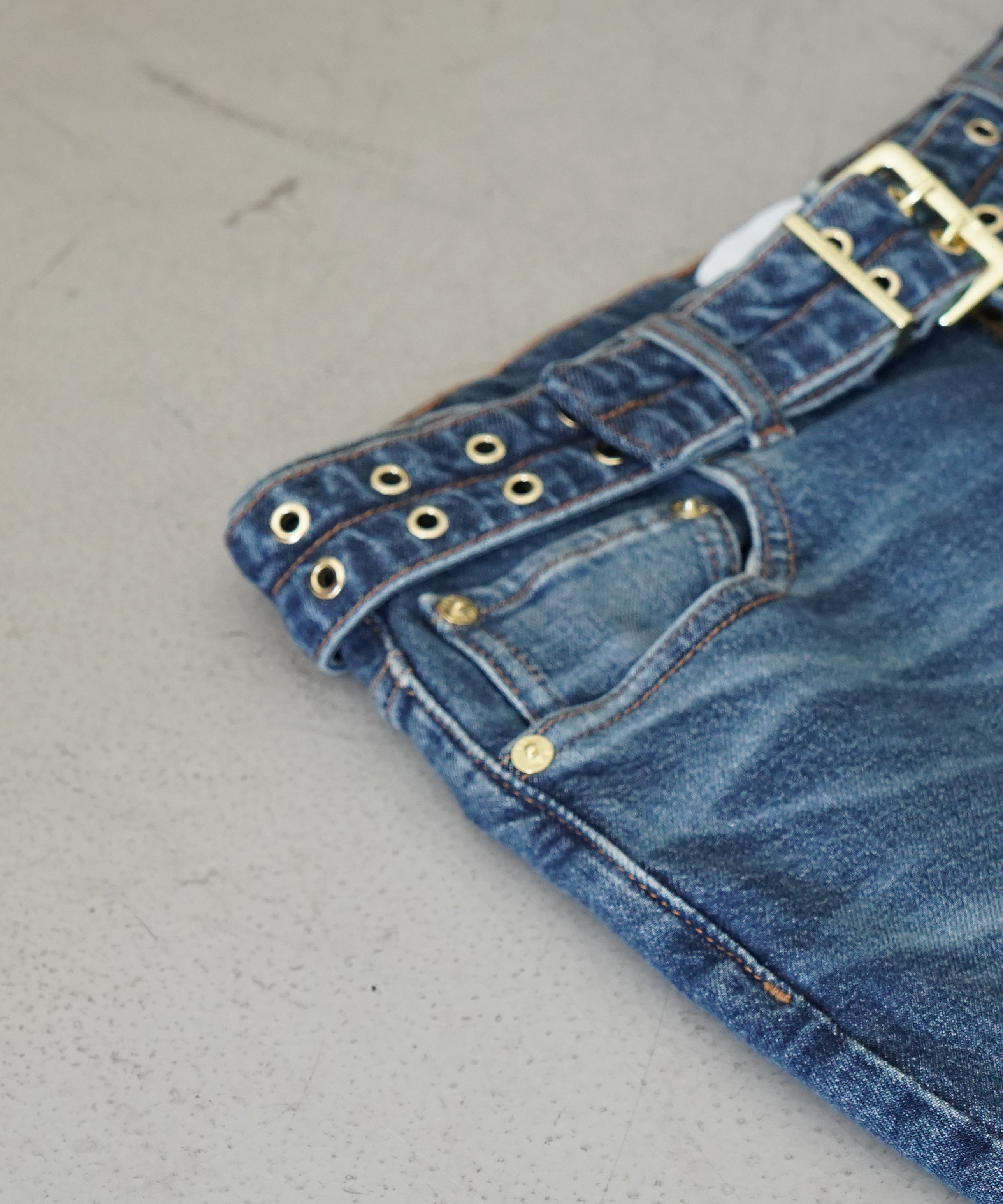 GANNI Stretch future denim carri belt "MBLUEVINTG"