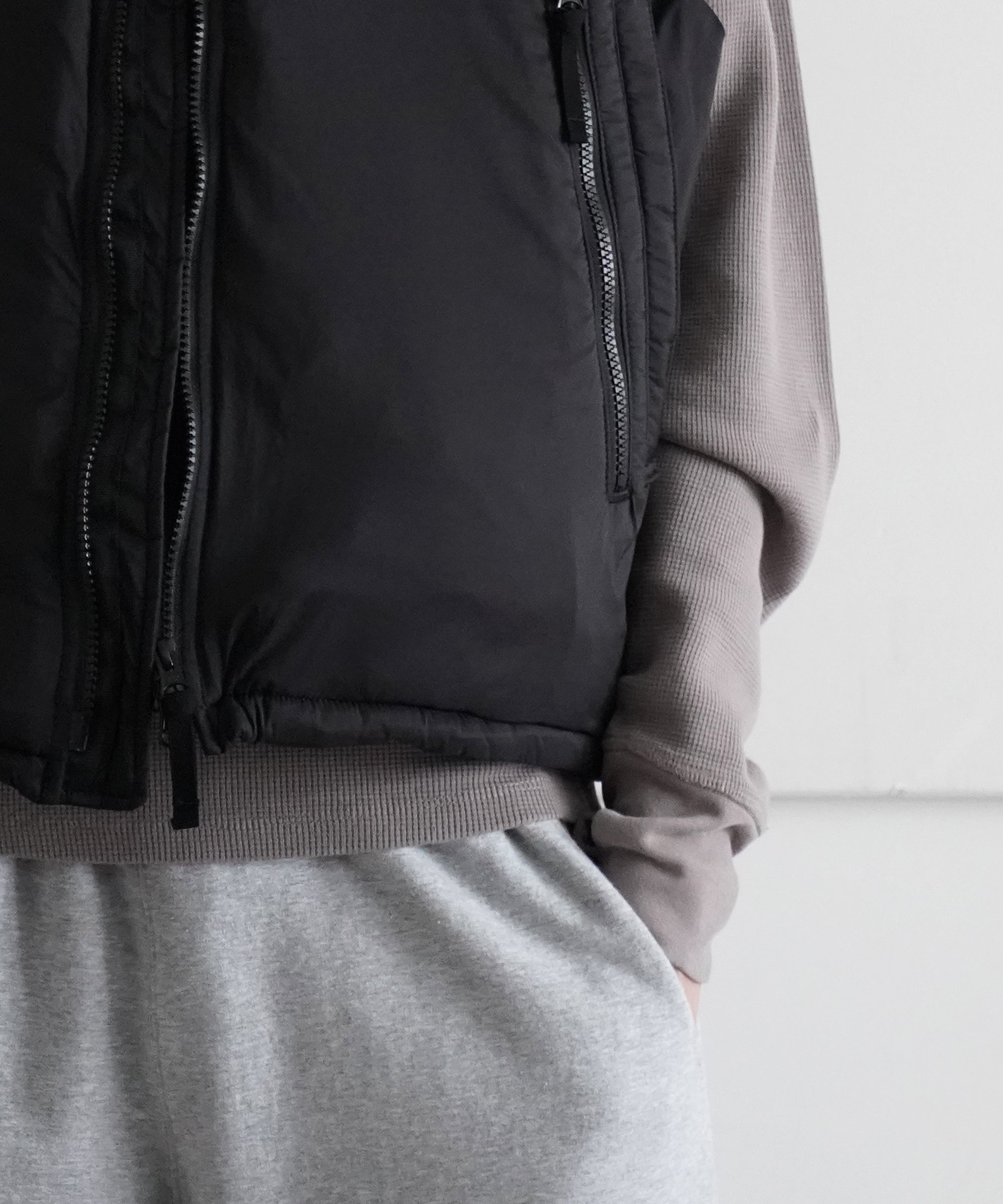 O- Sleepy vest "BLACK"