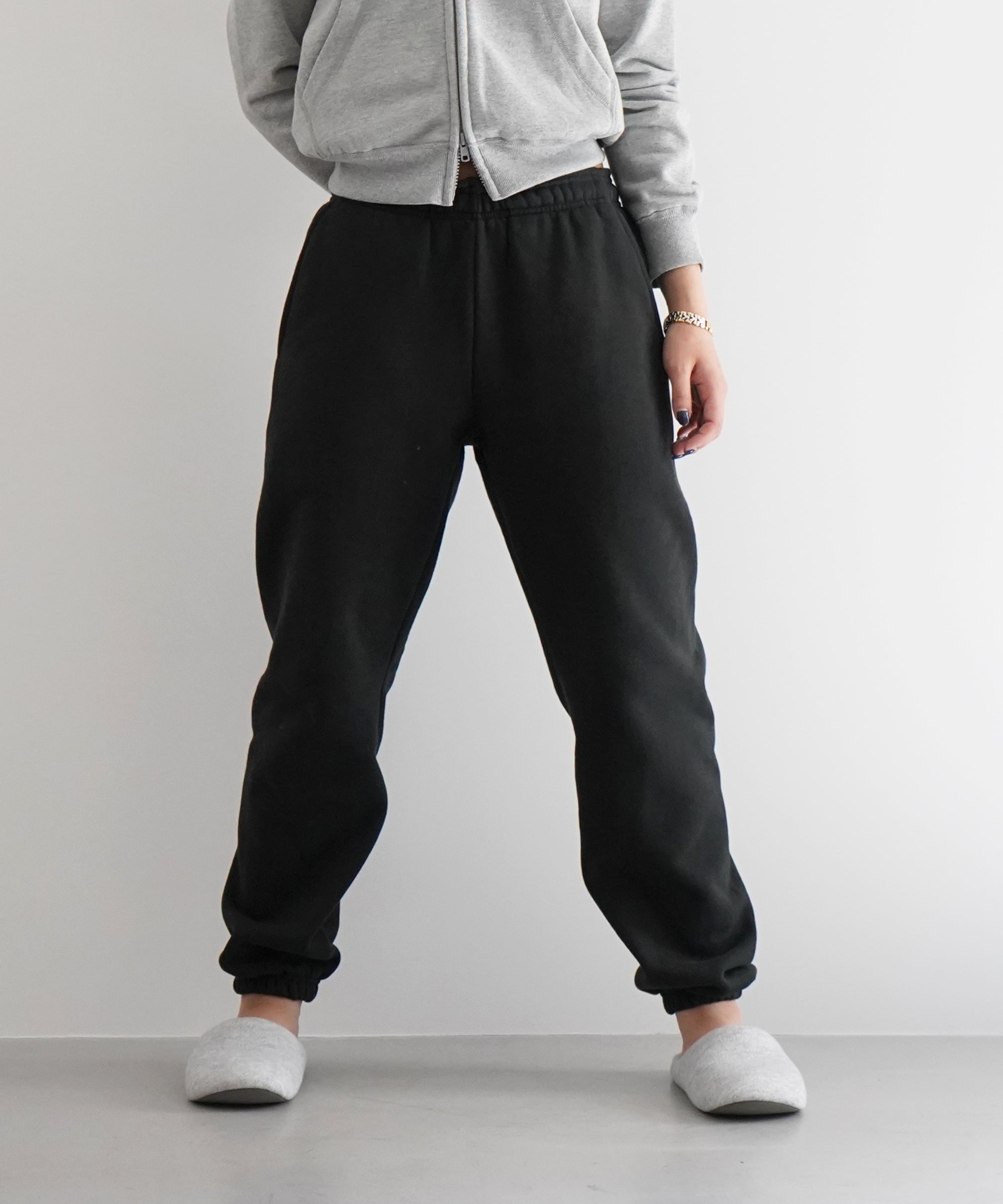 ENTIRE STUDIOS Heavy sweatpant "SOOT"