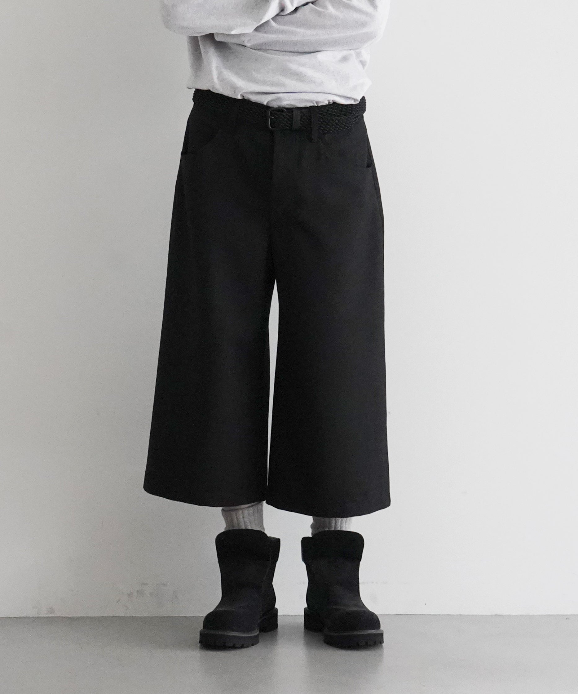 sefr Gale trouser "BLACK WOOL"