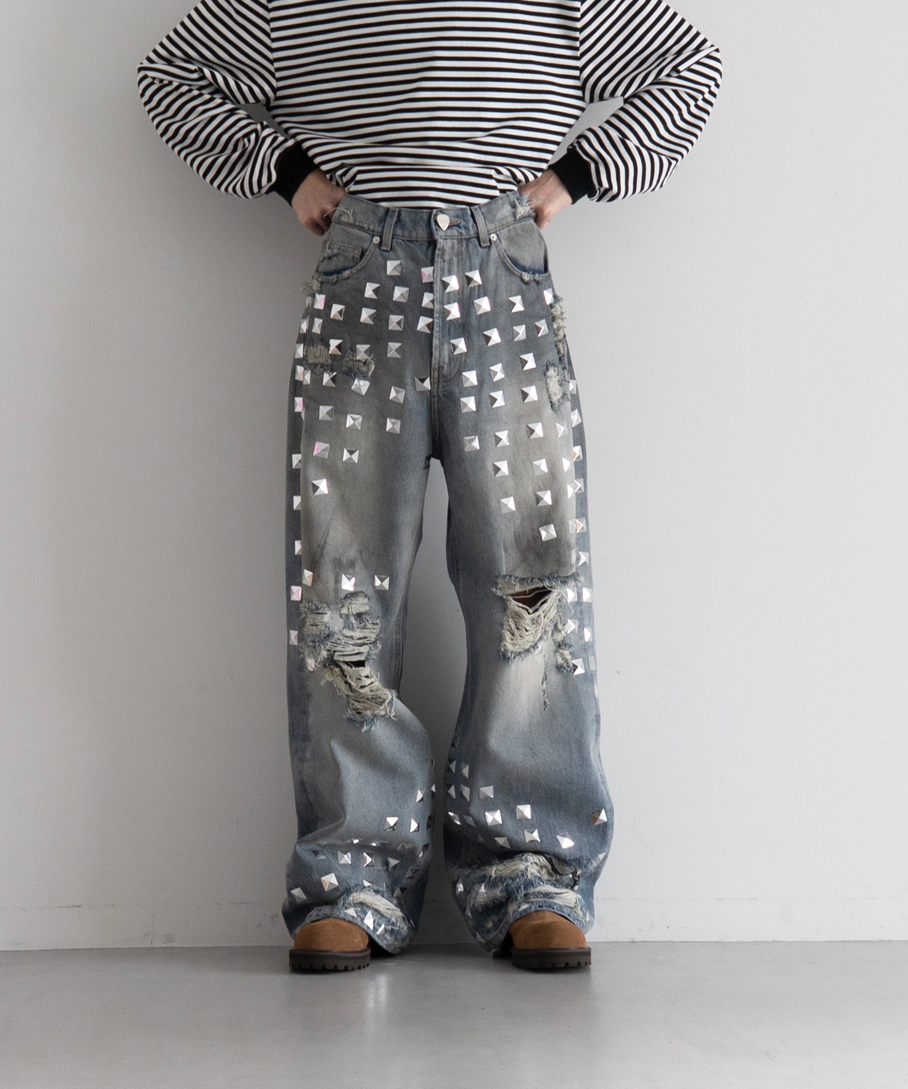 Sex&Jeans【セックスアンドジーンズ】Studded rockstar jeans 