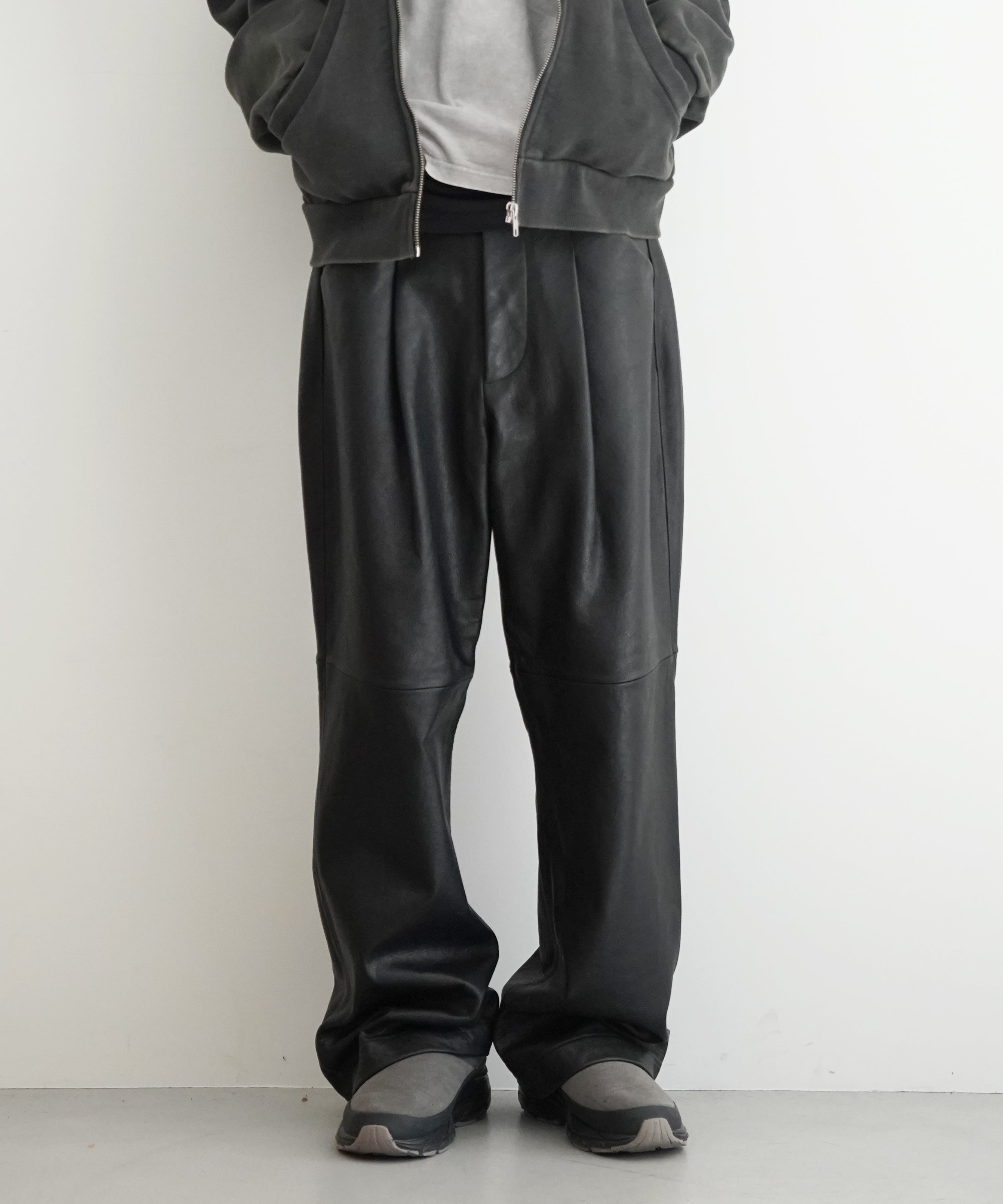 ENTIRE STUDIOS Dc pants "STABLE SUEDE"