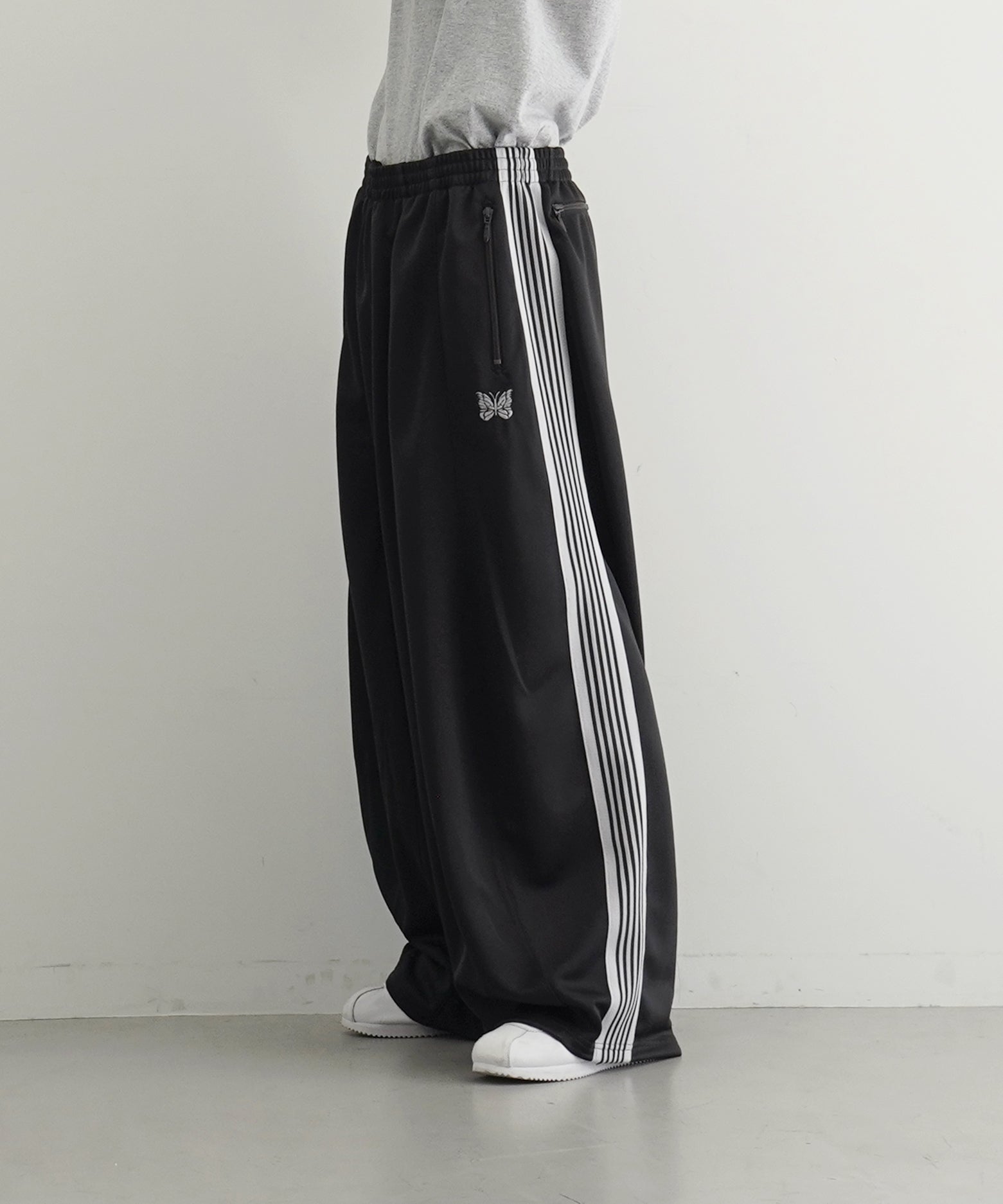 NEEDLES H.d. track pant -poly smooth "C-CHARCOAL / C"
