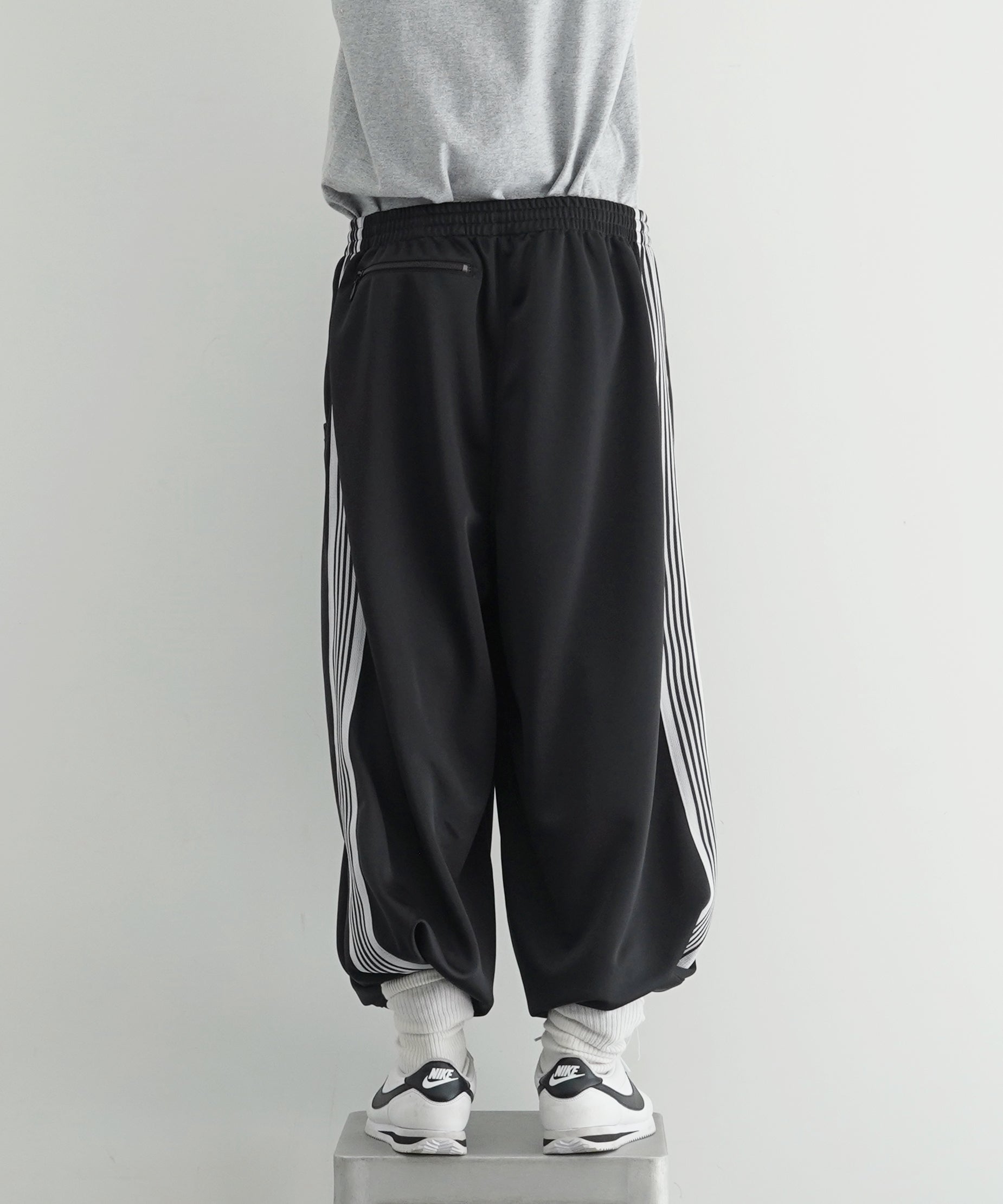 NEEDLES H.d. track pant -poly smooth "C-CHARCOAL / C"